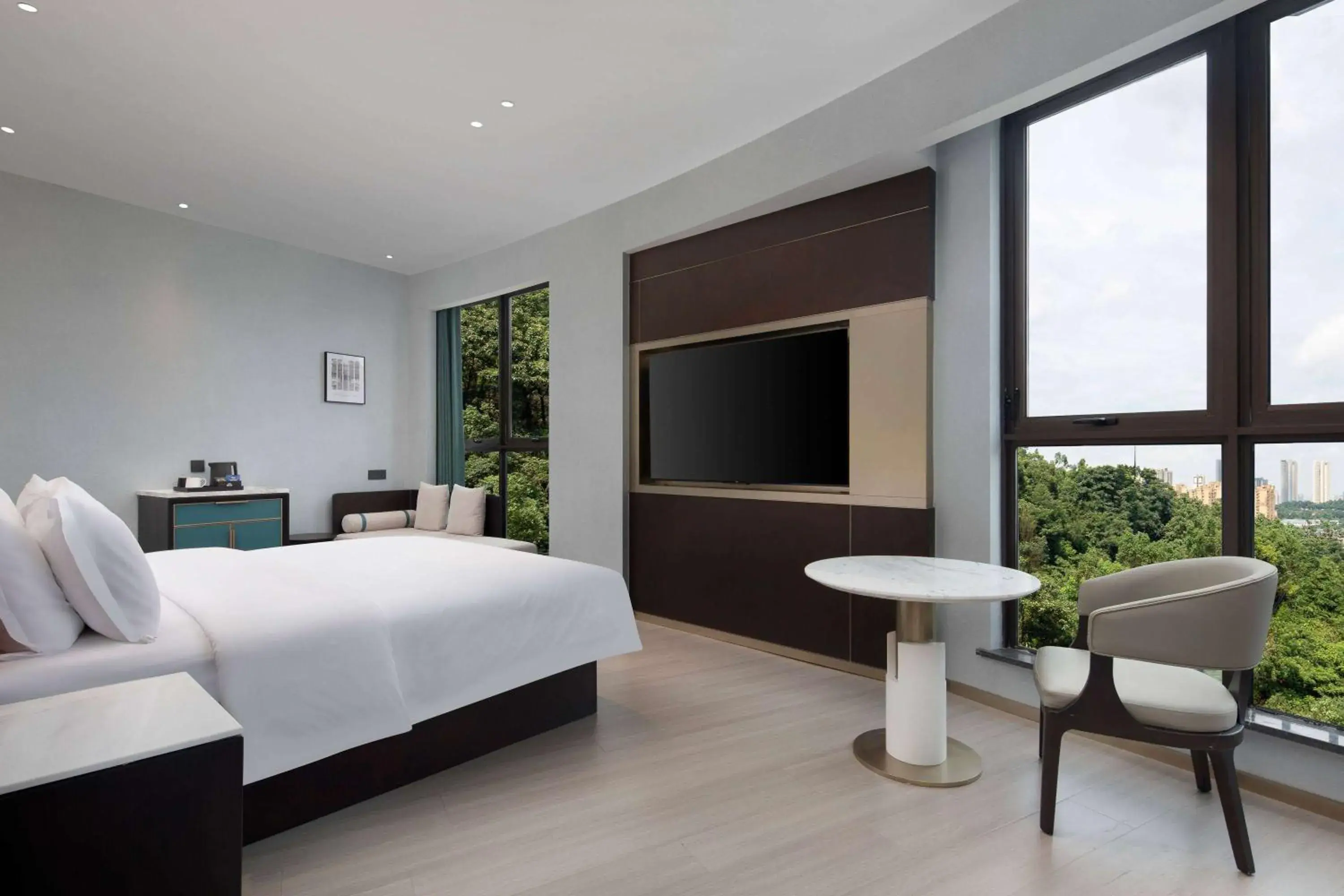 Premium King Room - Non-Smoking in Days Hotel by Wyndham Changsha Kaifu Premium King Room - Non-Smoking in Days Hotel by Wyndham Changsha Kaifu