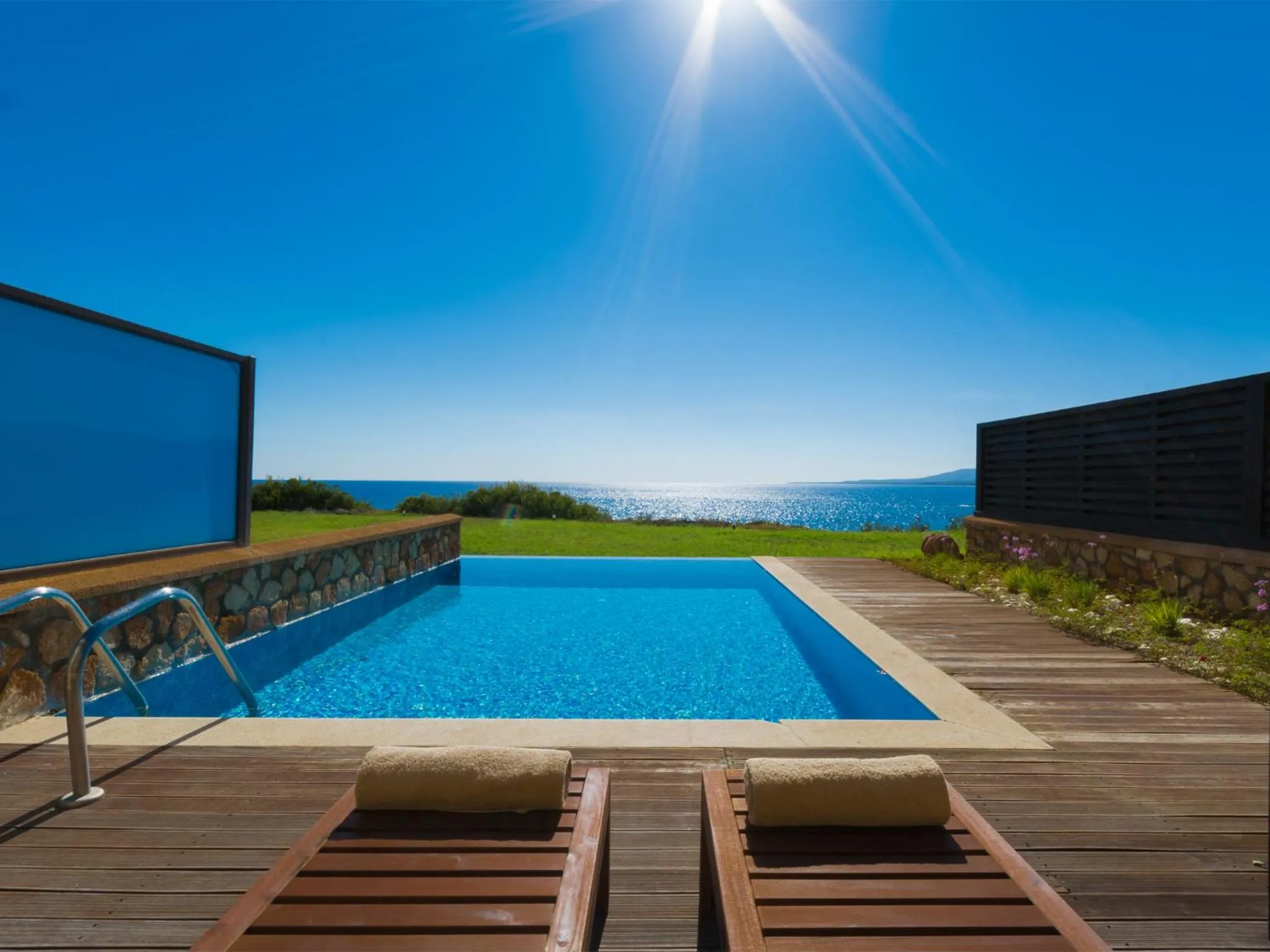 Swimming pool in Al Mare Villas