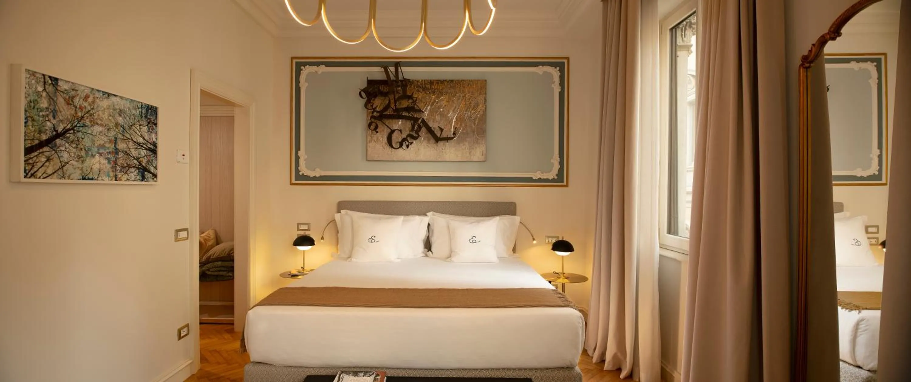 Bed in Elizabeth Unique Apartments - a Member of Design Hotels