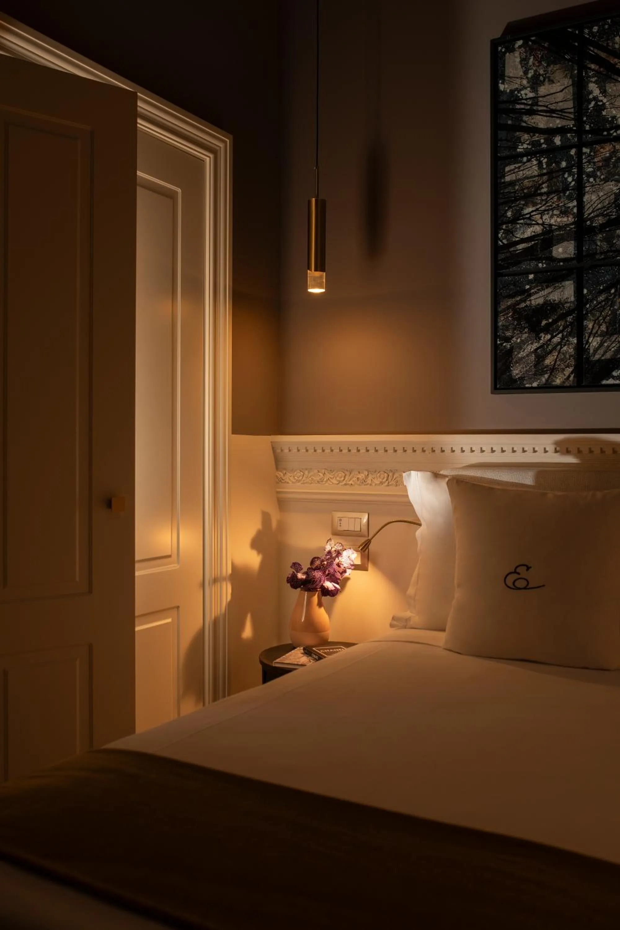 Bed in Elizabeth Unique Apartments - a Member of Design Hotels