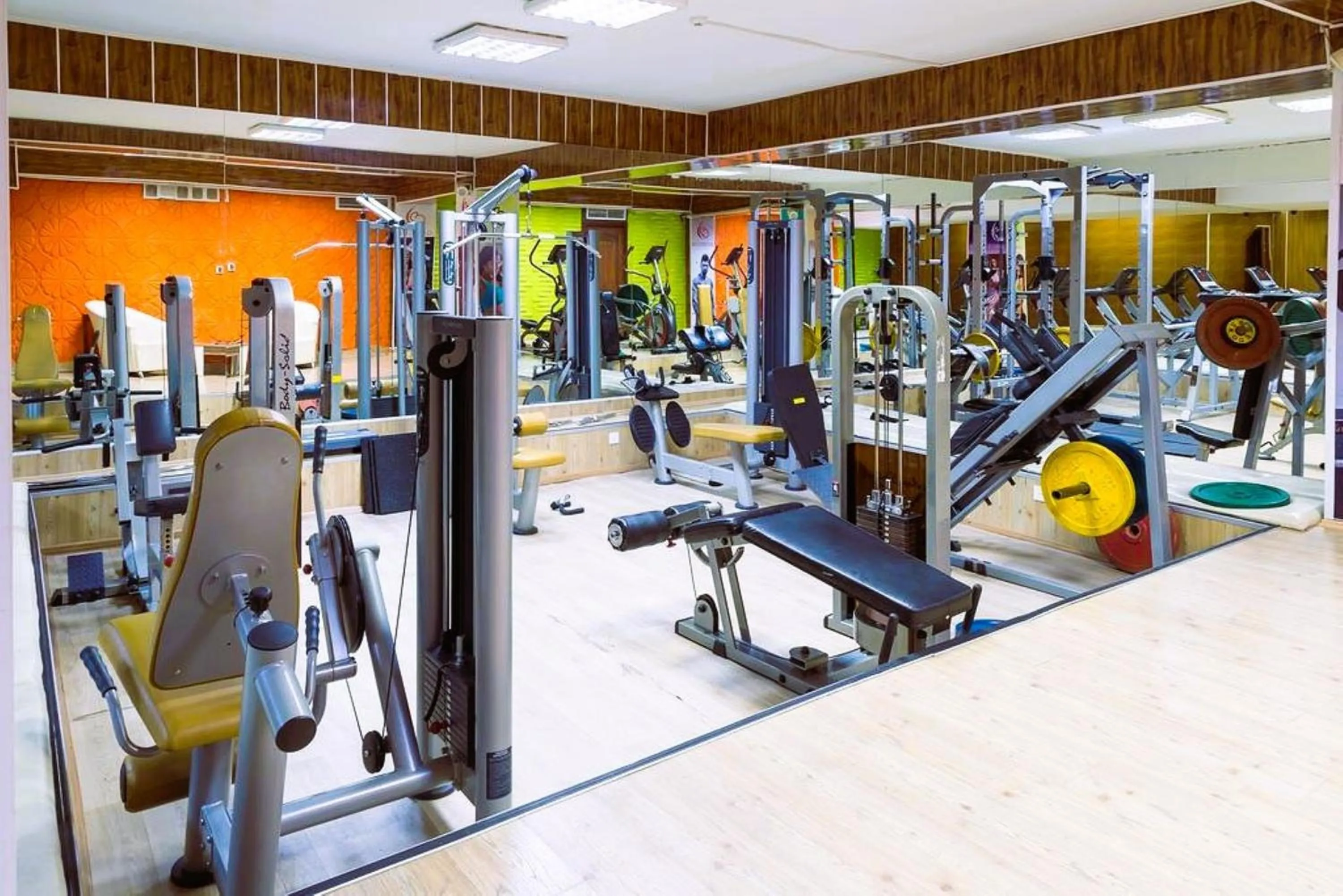 Fitness centre/facilities in Amazon Hotel - Free Massage