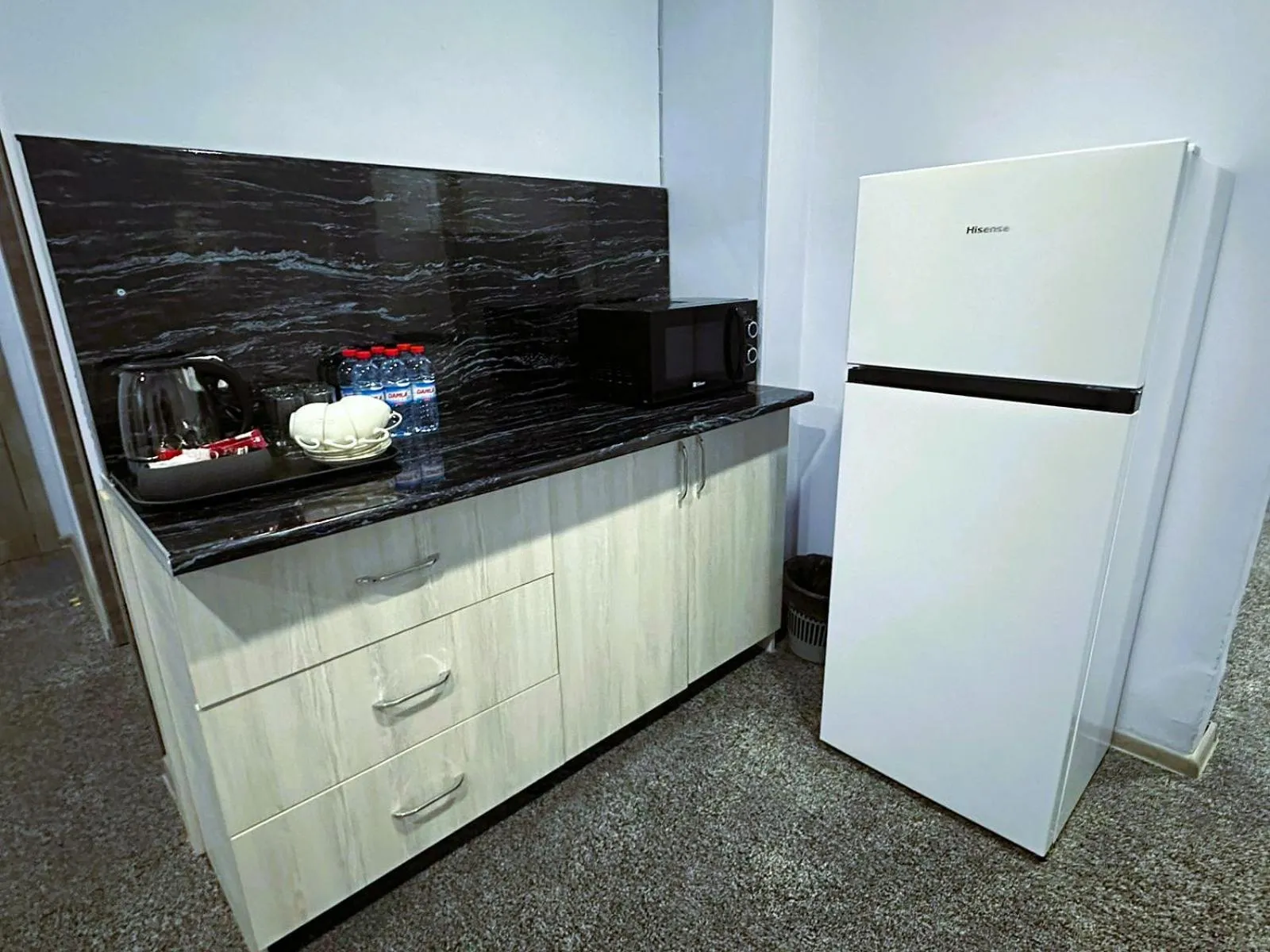 Coffee/tea facilities in Amazon Hotel - Free Massage