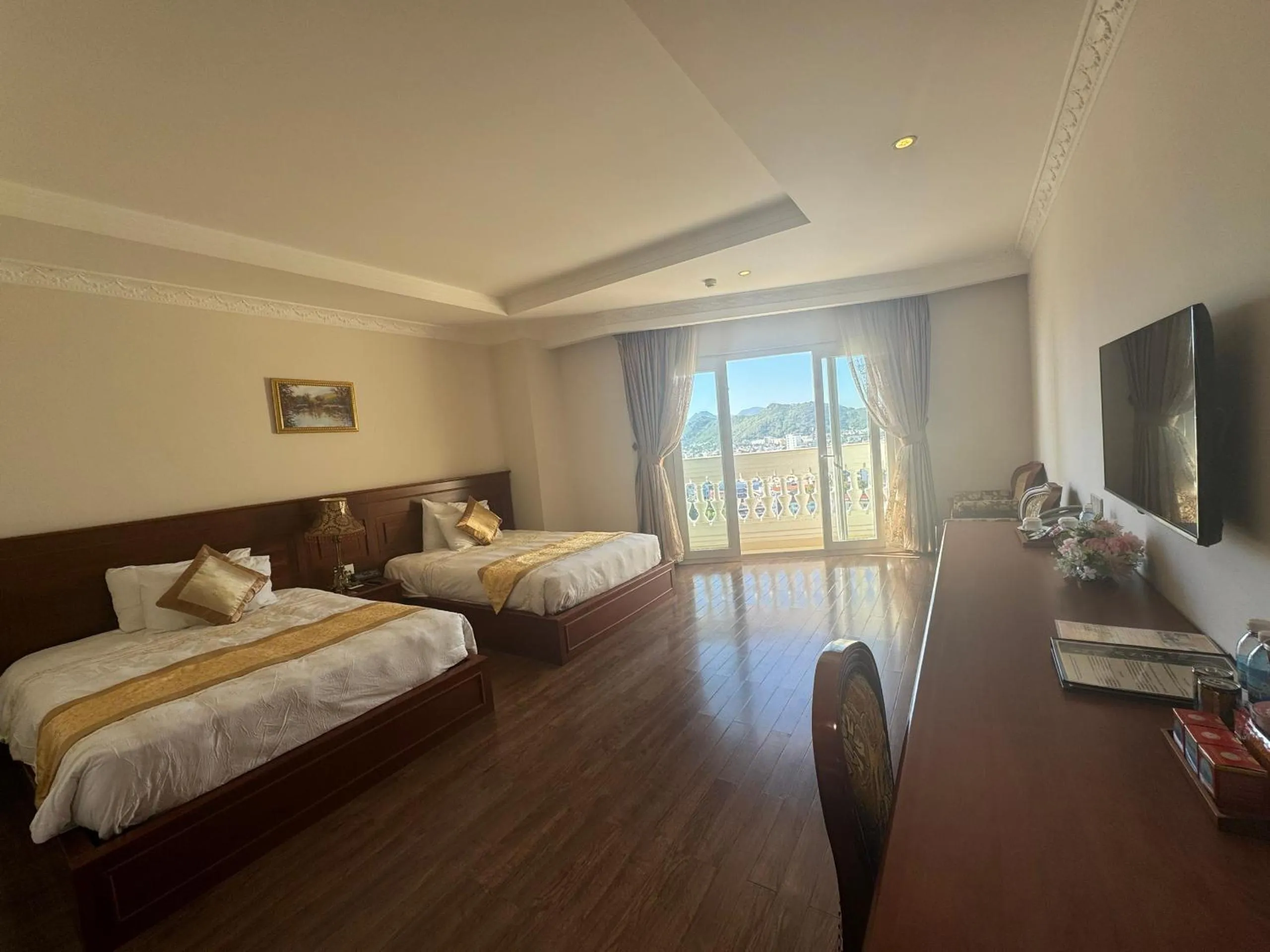 Bed in Nha Trang Palace Hotel