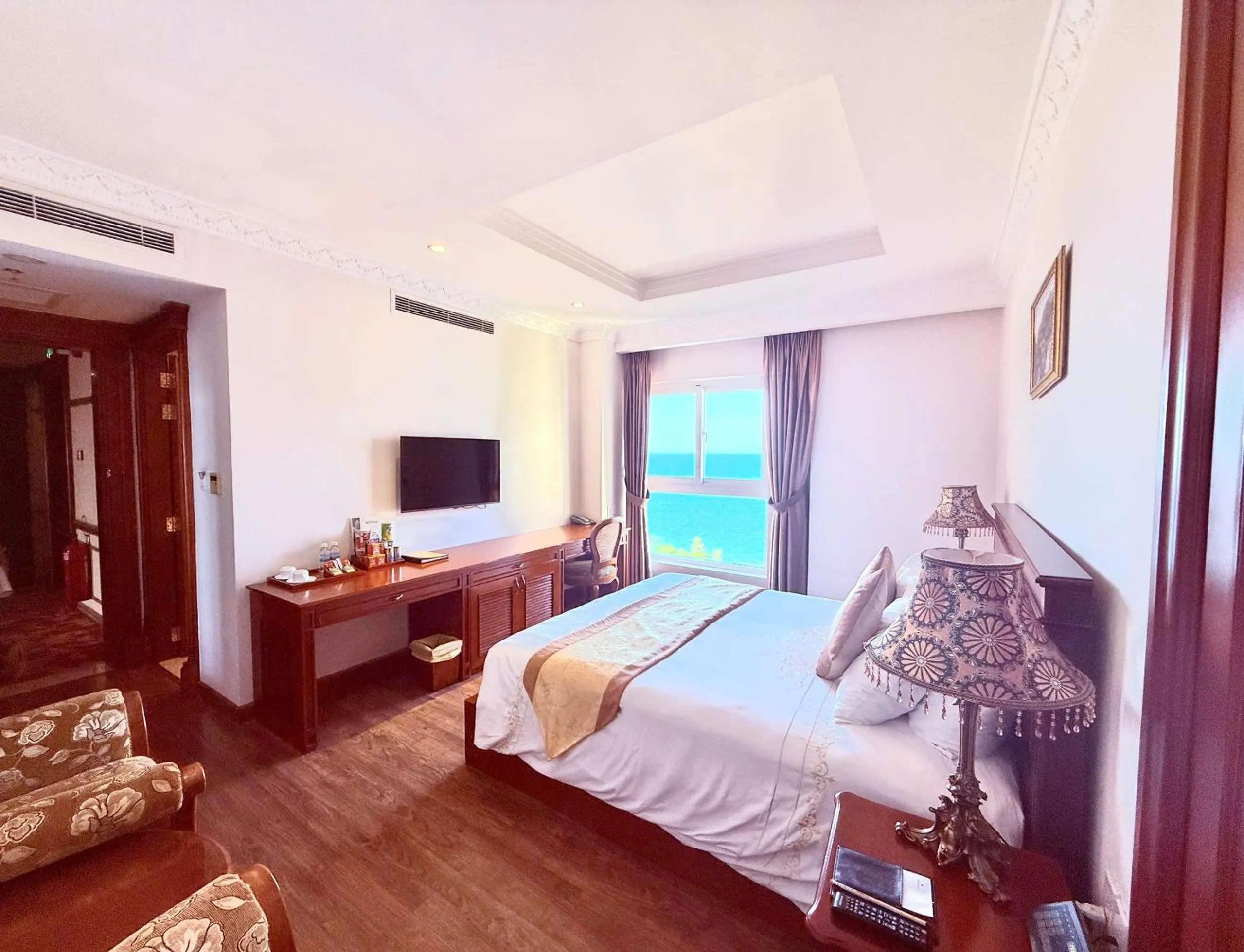 Day, Bed in Nha Trang Palace Hotel