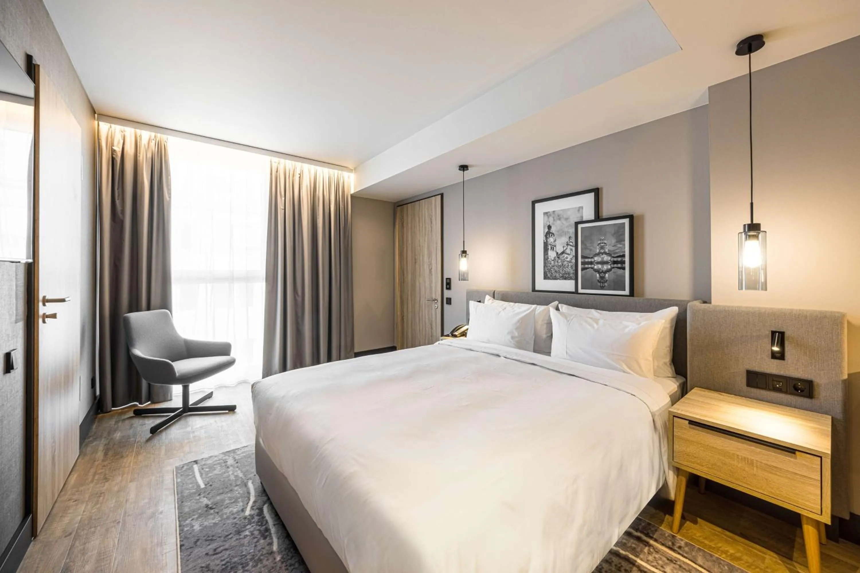 Bedroom, Bed in Radisson Hotel Leipzig