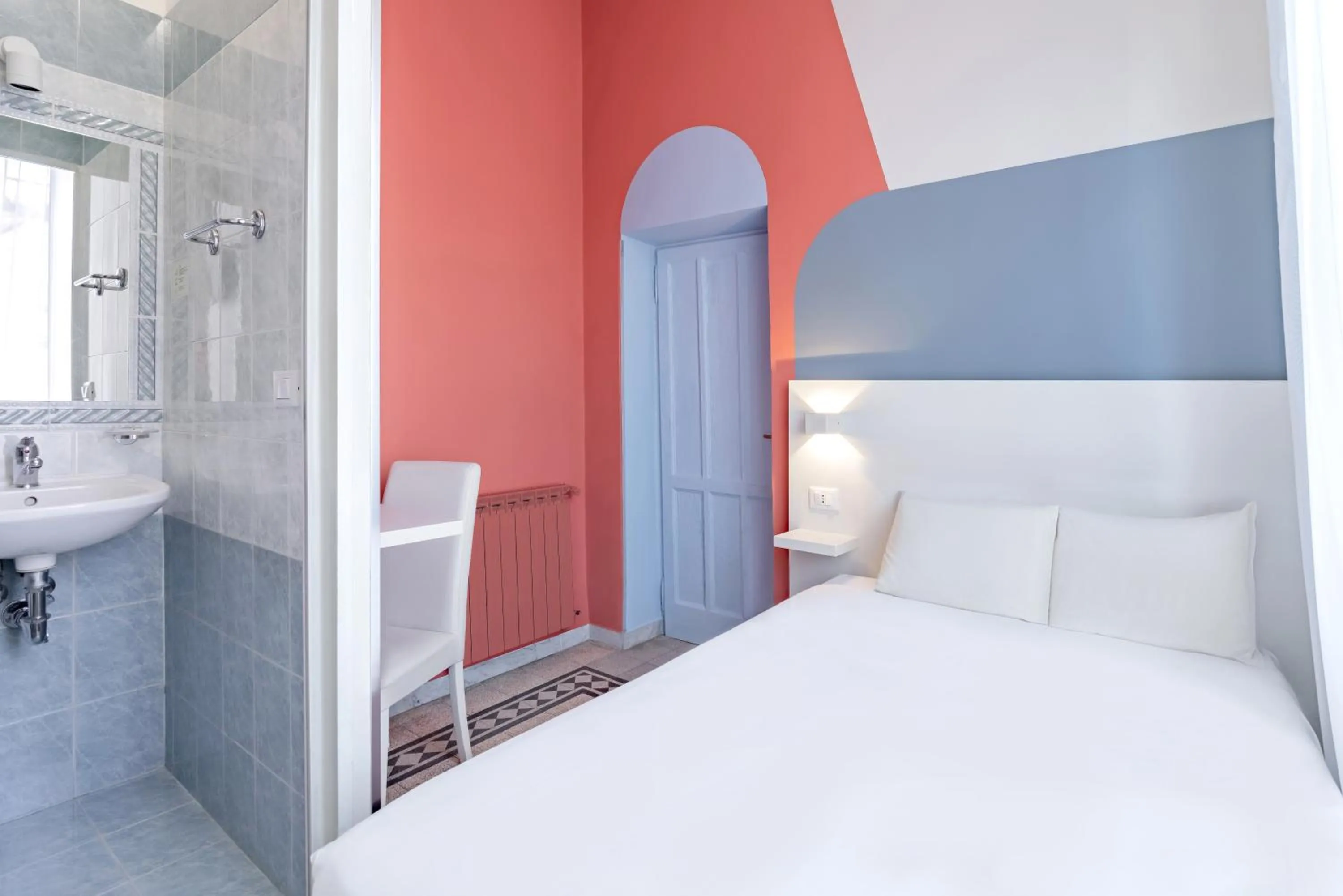 Bedroom, Bed in Hotel Infinito - Gruppo BLAM HOTELS