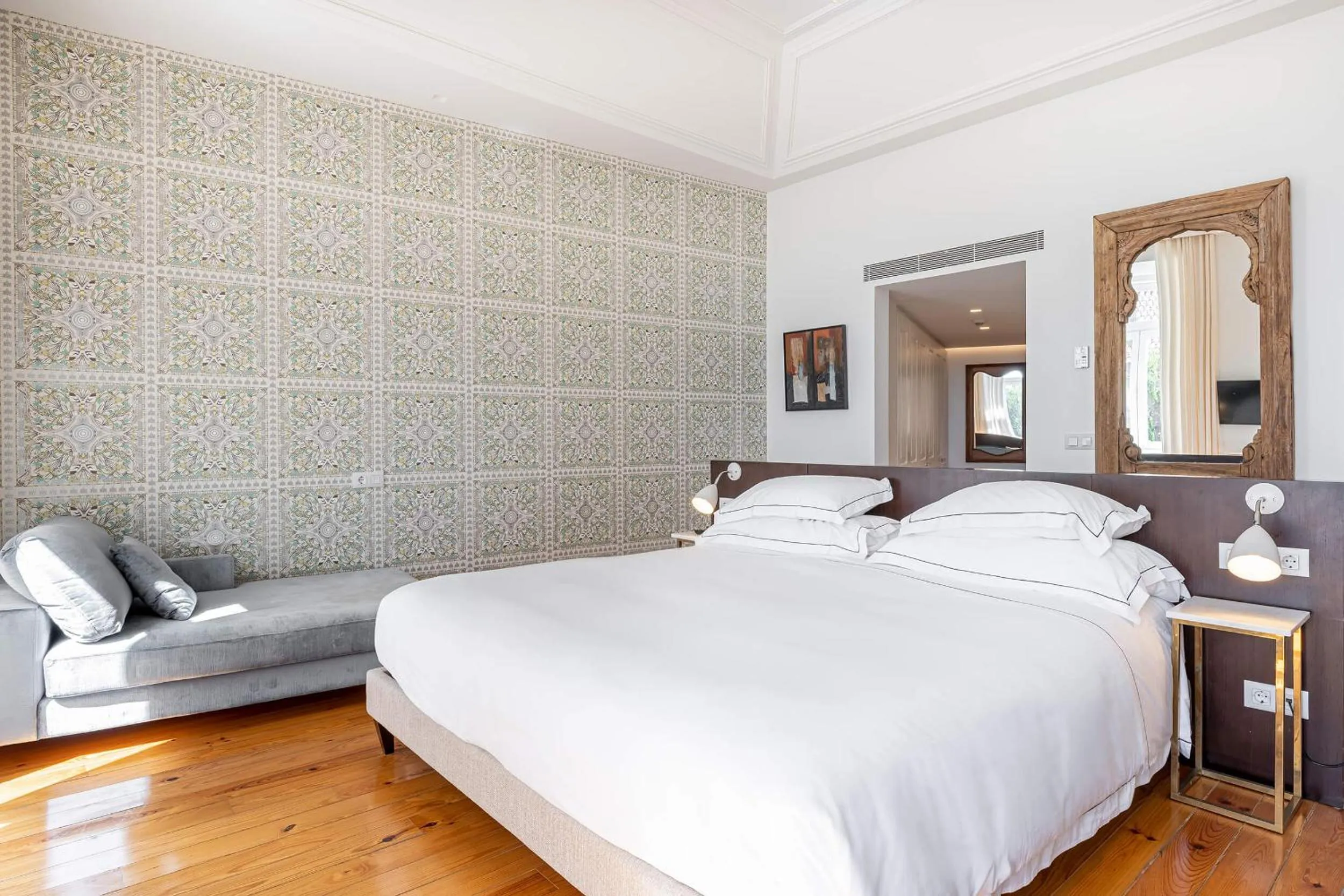 Bedroom, Bed in Santiago de Alfama - Boutique Hotel