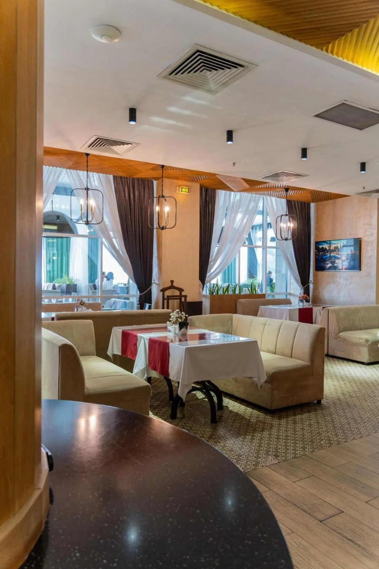 Restaurant/places to eat in City Palace Hotel Tashkent