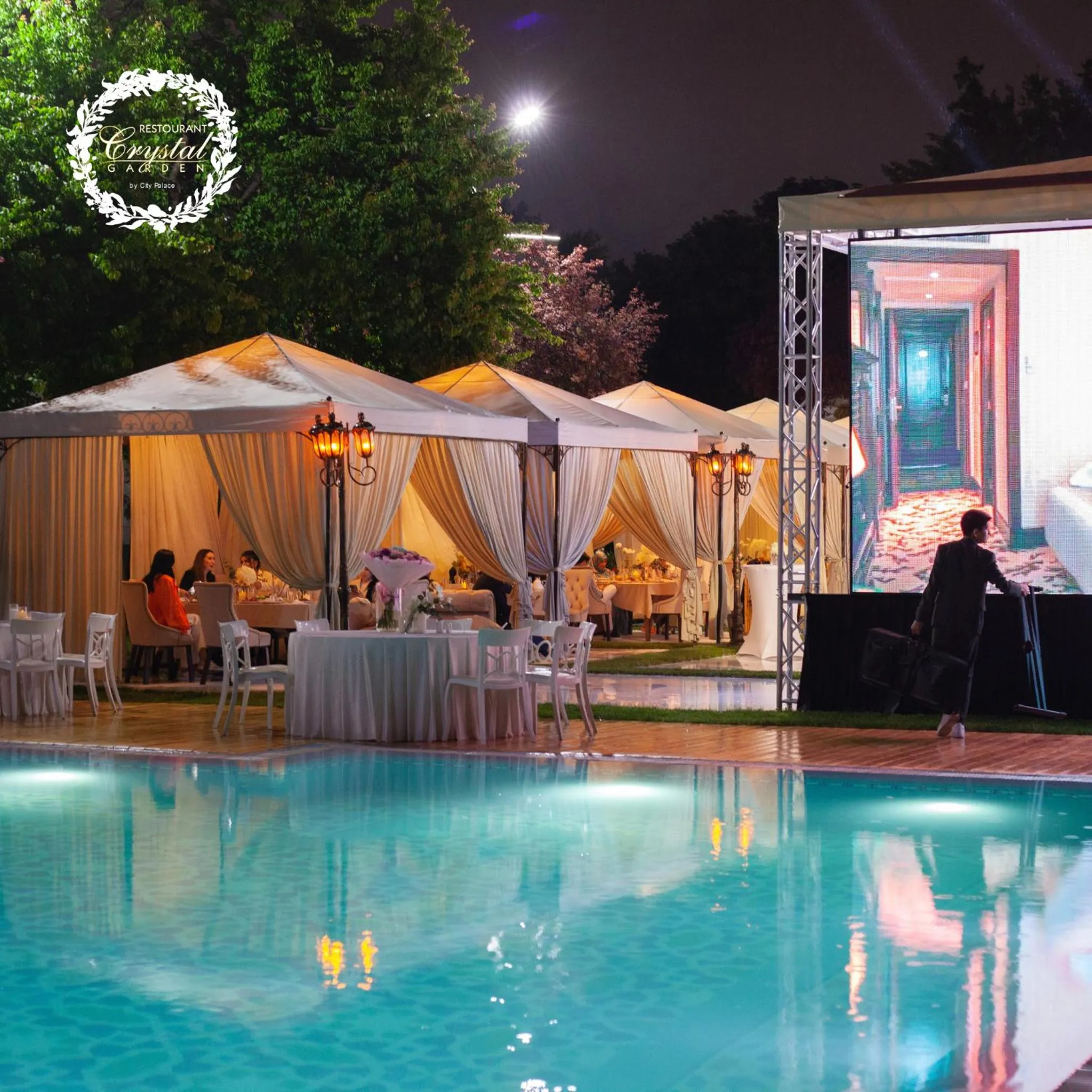 Swimming pool in City Palace Hotel Tashkent