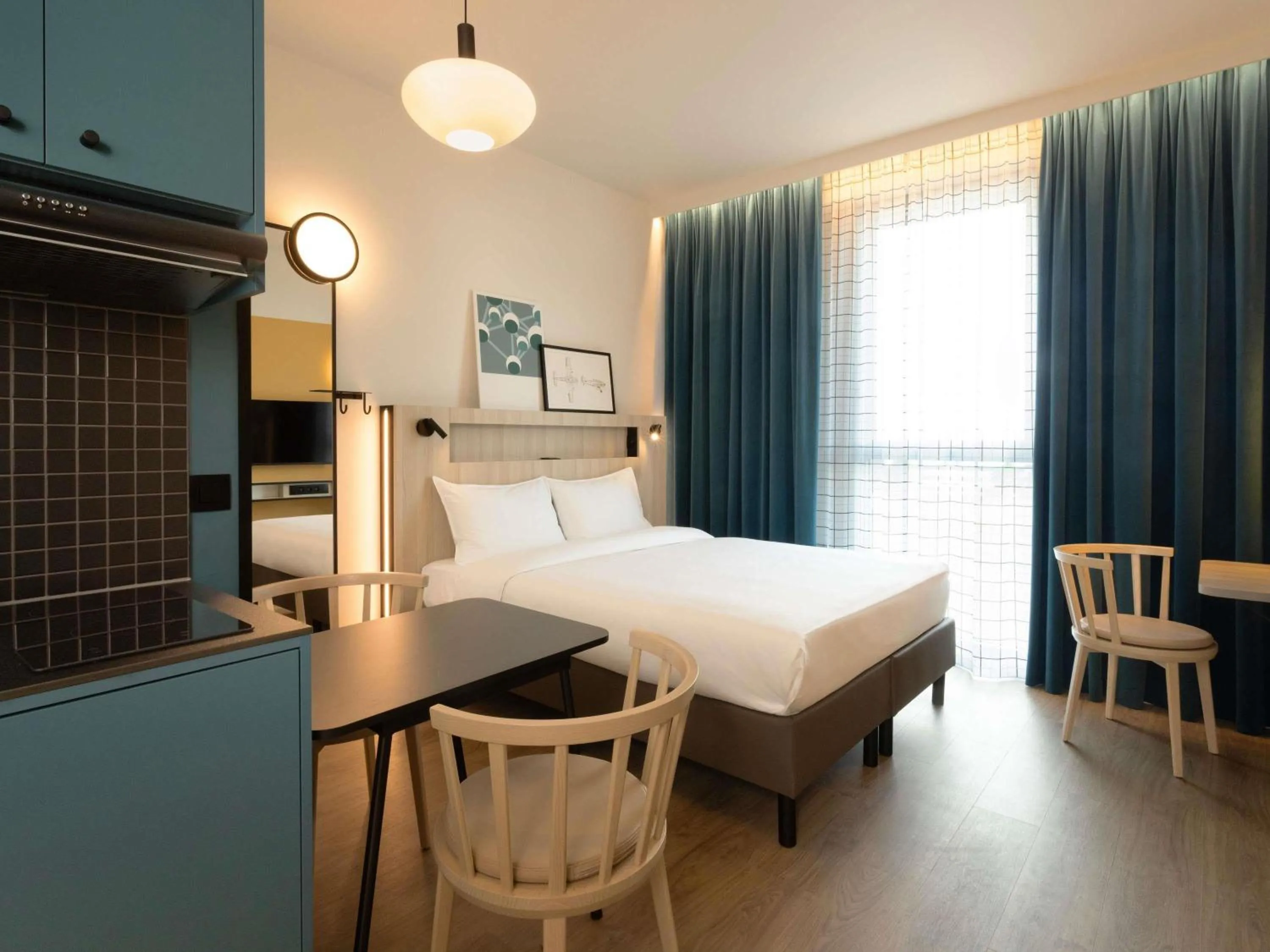 Bedroom, Bed in Aparthotel Adagio Access Brussels Airport