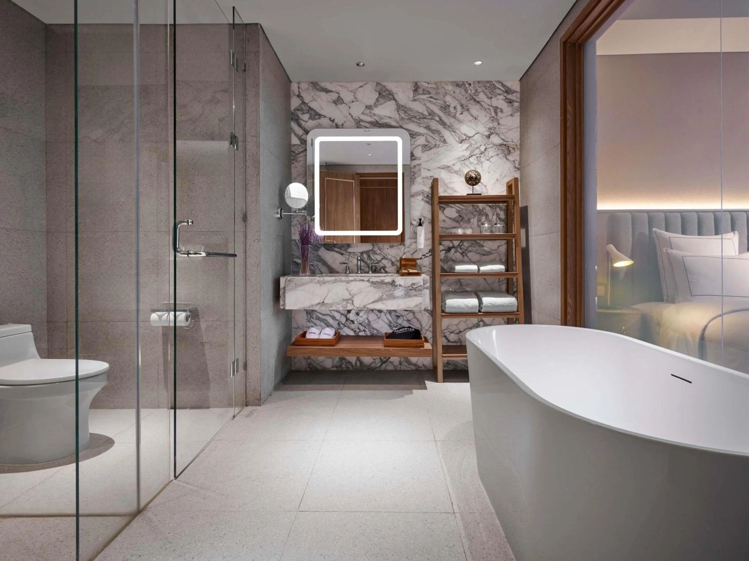 Bedroom, Bed in Swissôtel Nusantara