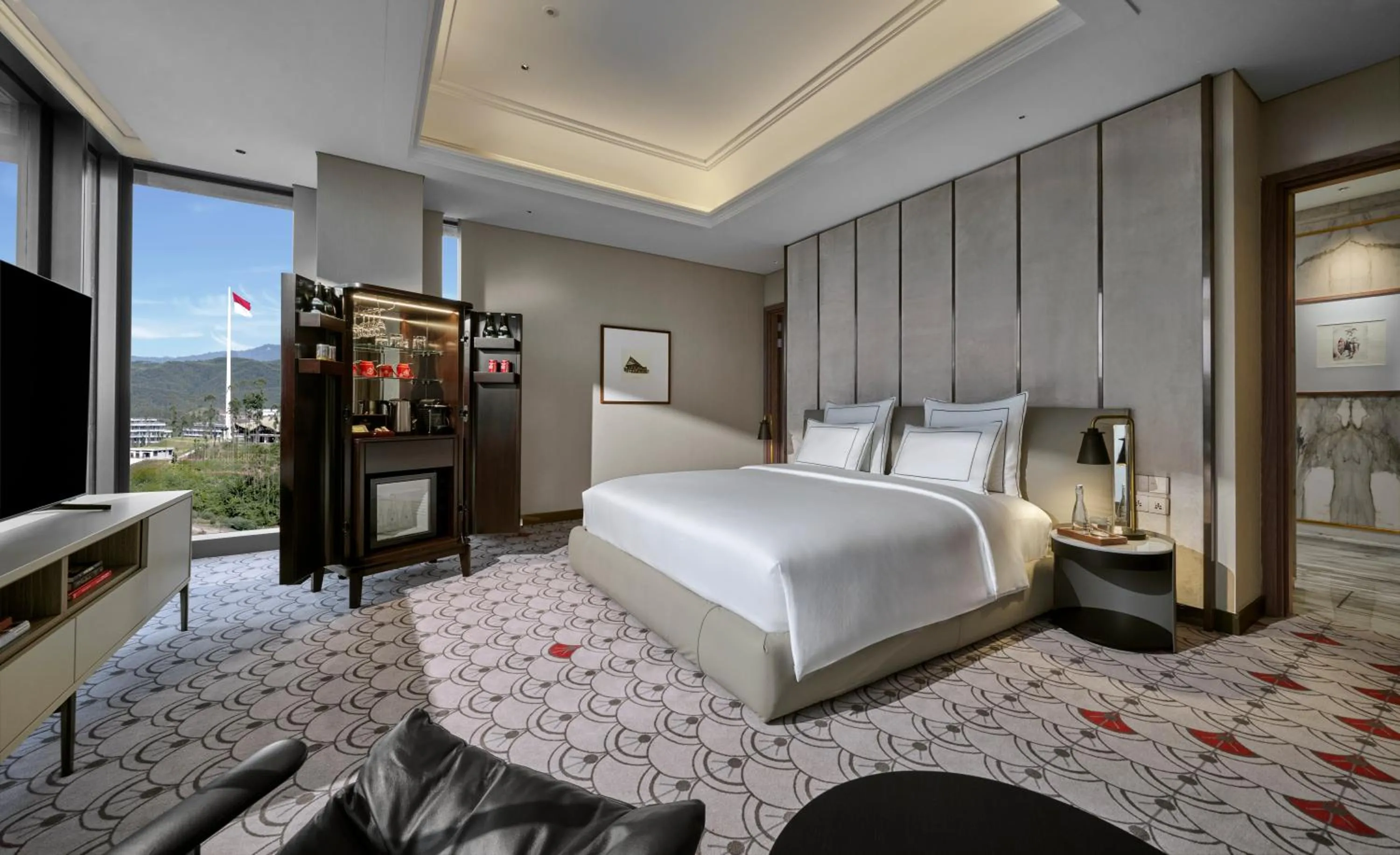 Bedroom, Bed in Swissôtel Nusantara