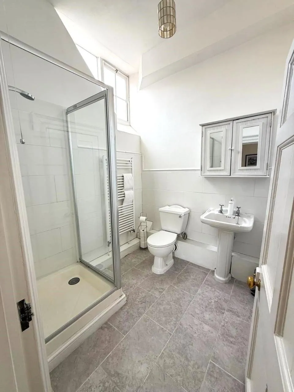 Shower in East Pallant Bed and Breakfast, Located in Large Georgian Townhouse in Central Chichester