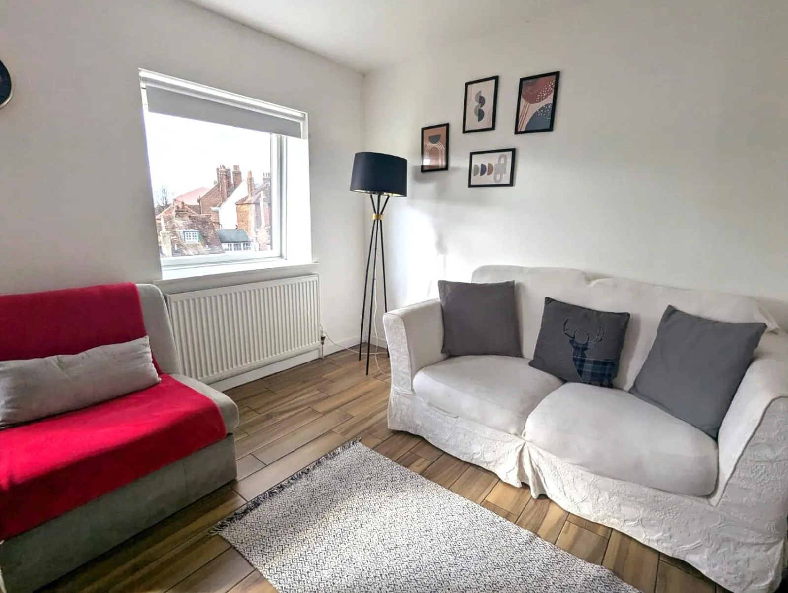 Living room in East Pallant Bed and Breakfast, Located in Large Georgian Townhouse in Central Chichester