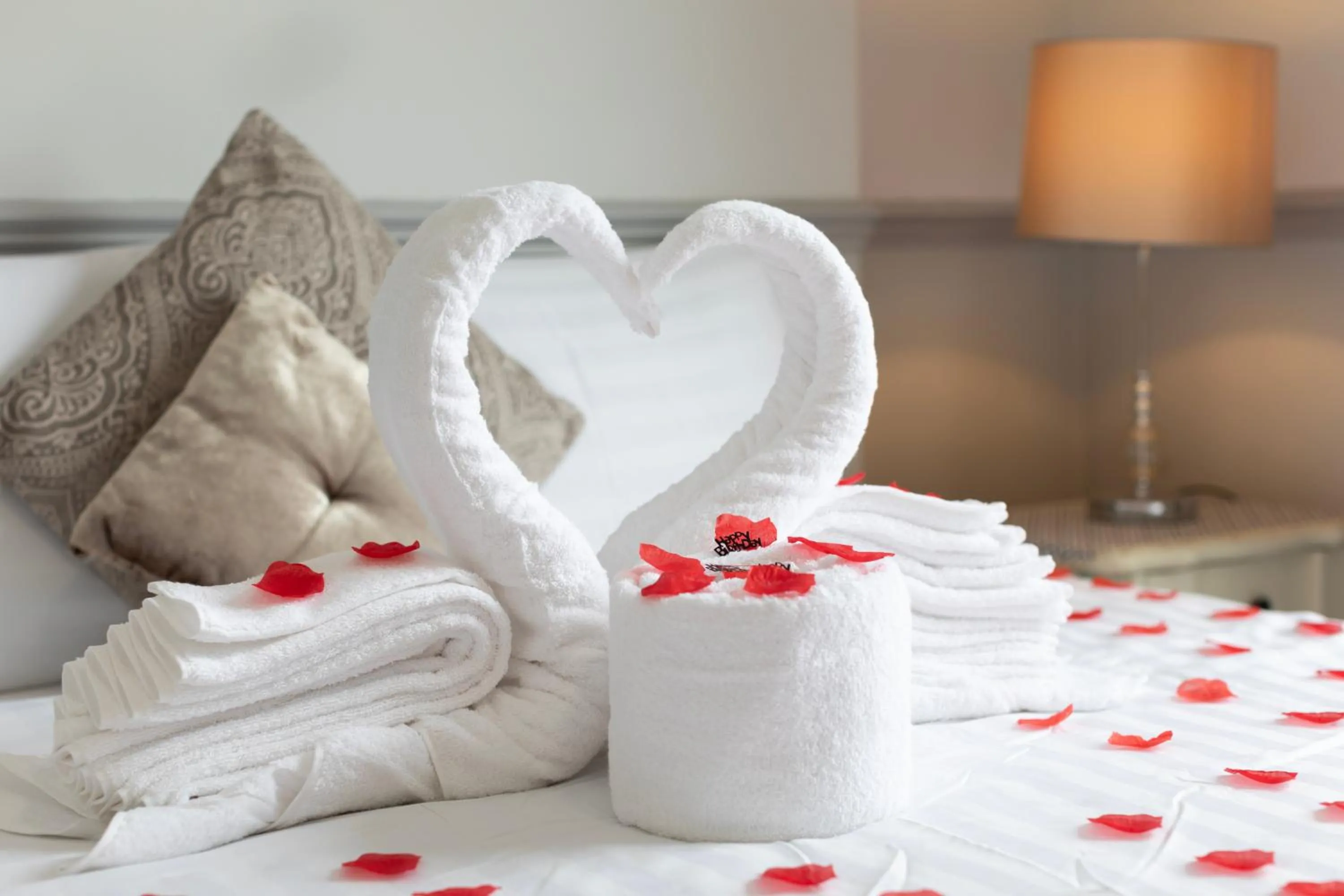 Bed in The Manor Hotel