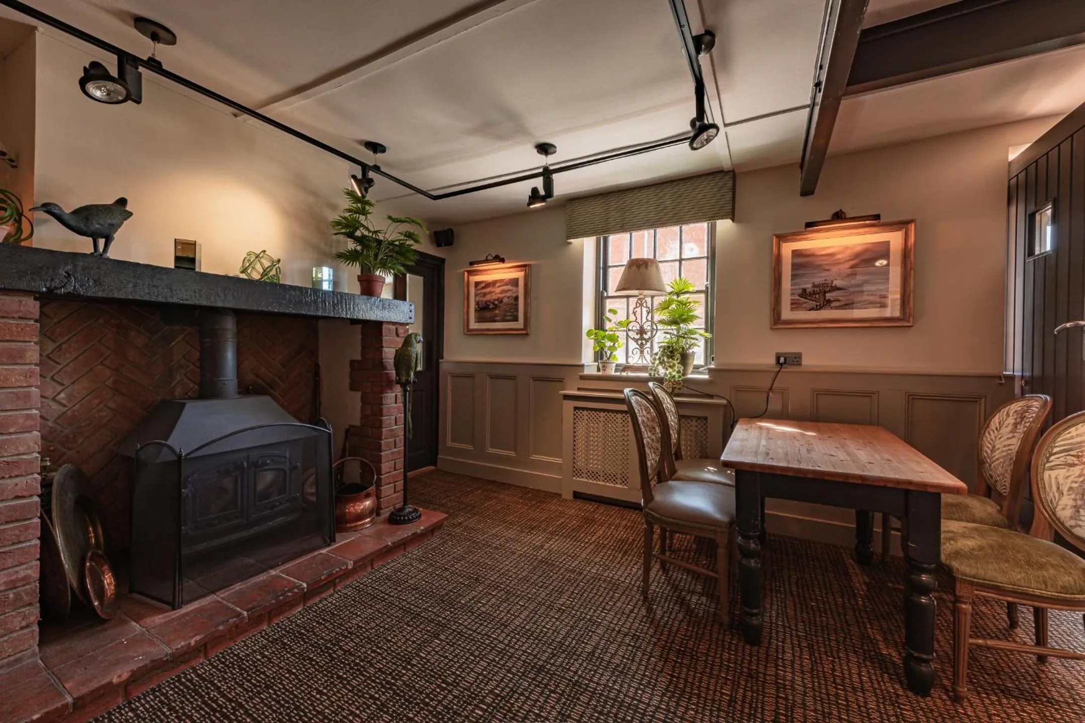 The King William IV - The Coaching Inn Group