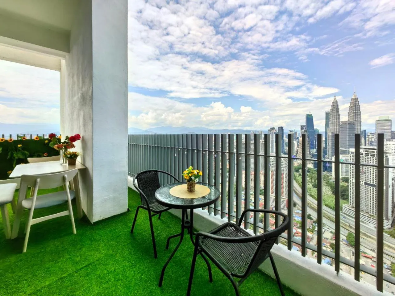 Three-Bedroom Apartment with Balcony in The Luxe Colony KLCC By AZHA
