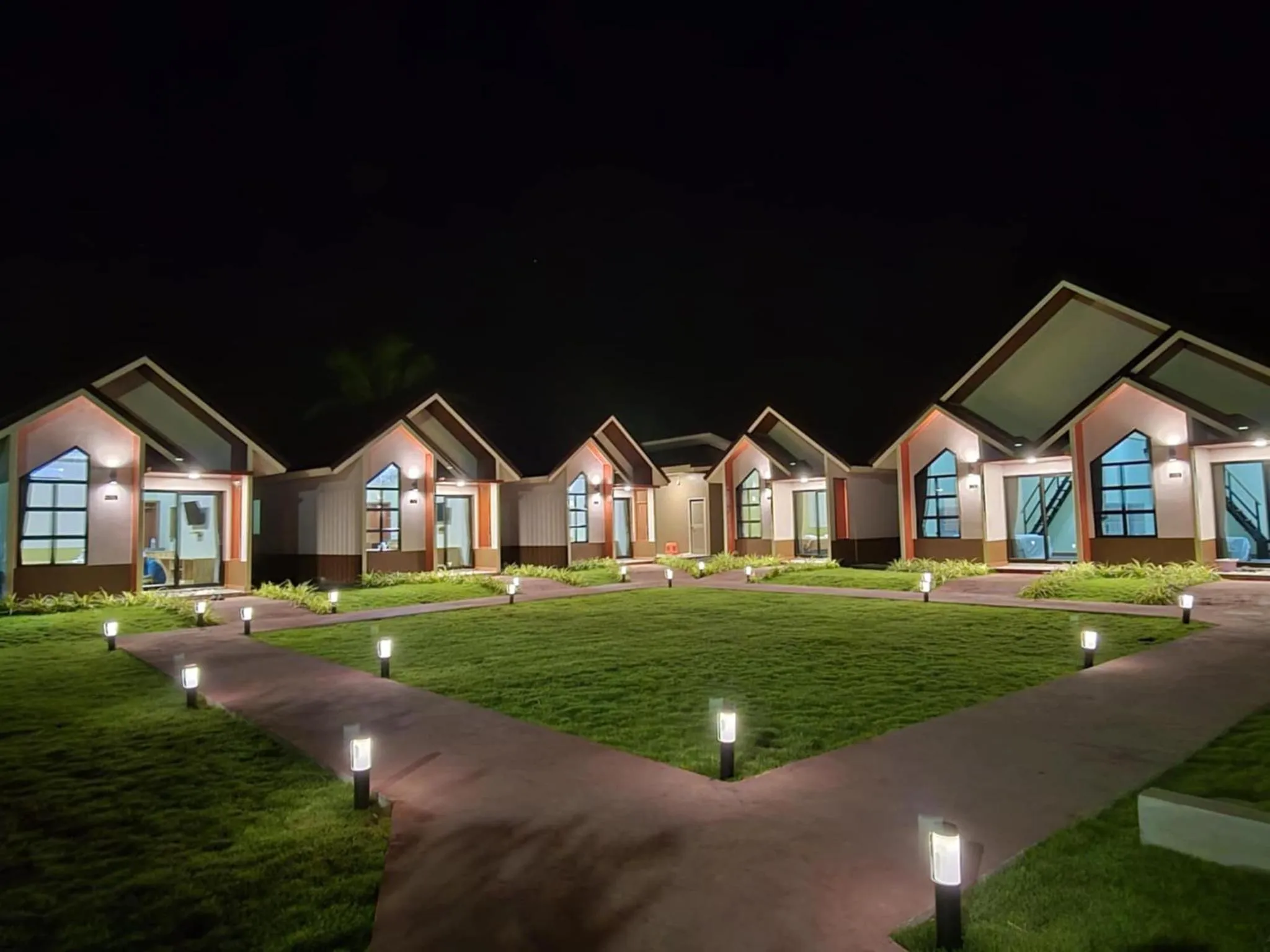 Garden in Khumkatang Resort & Restaurant