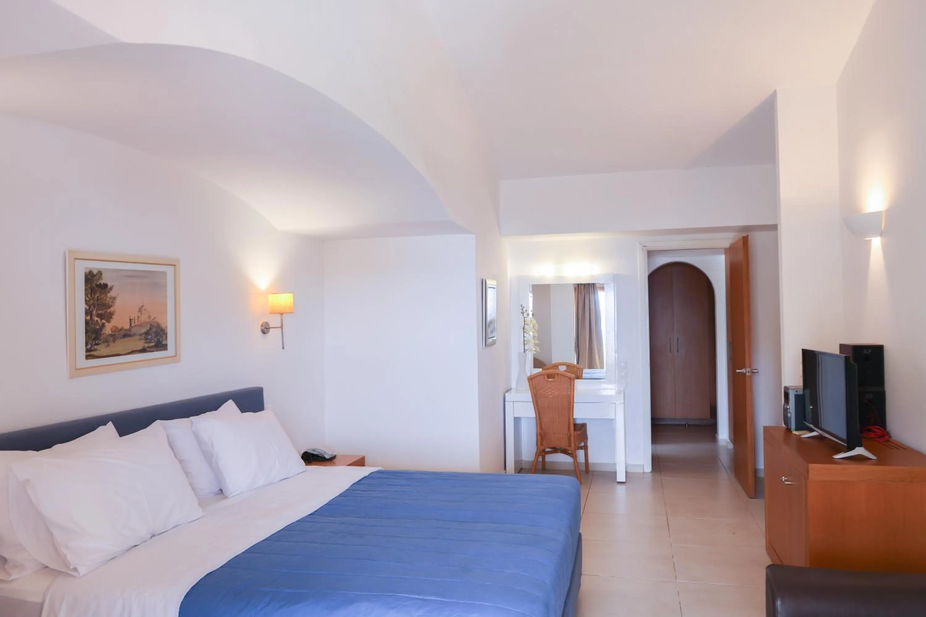 Bedroom in Kanapitsa Mare Hotel