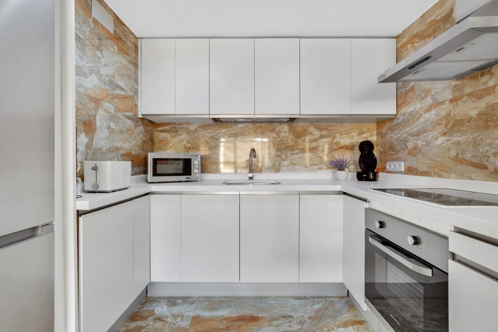 Kitchen or kitchenette in Casa Nogalera - La Nogalera