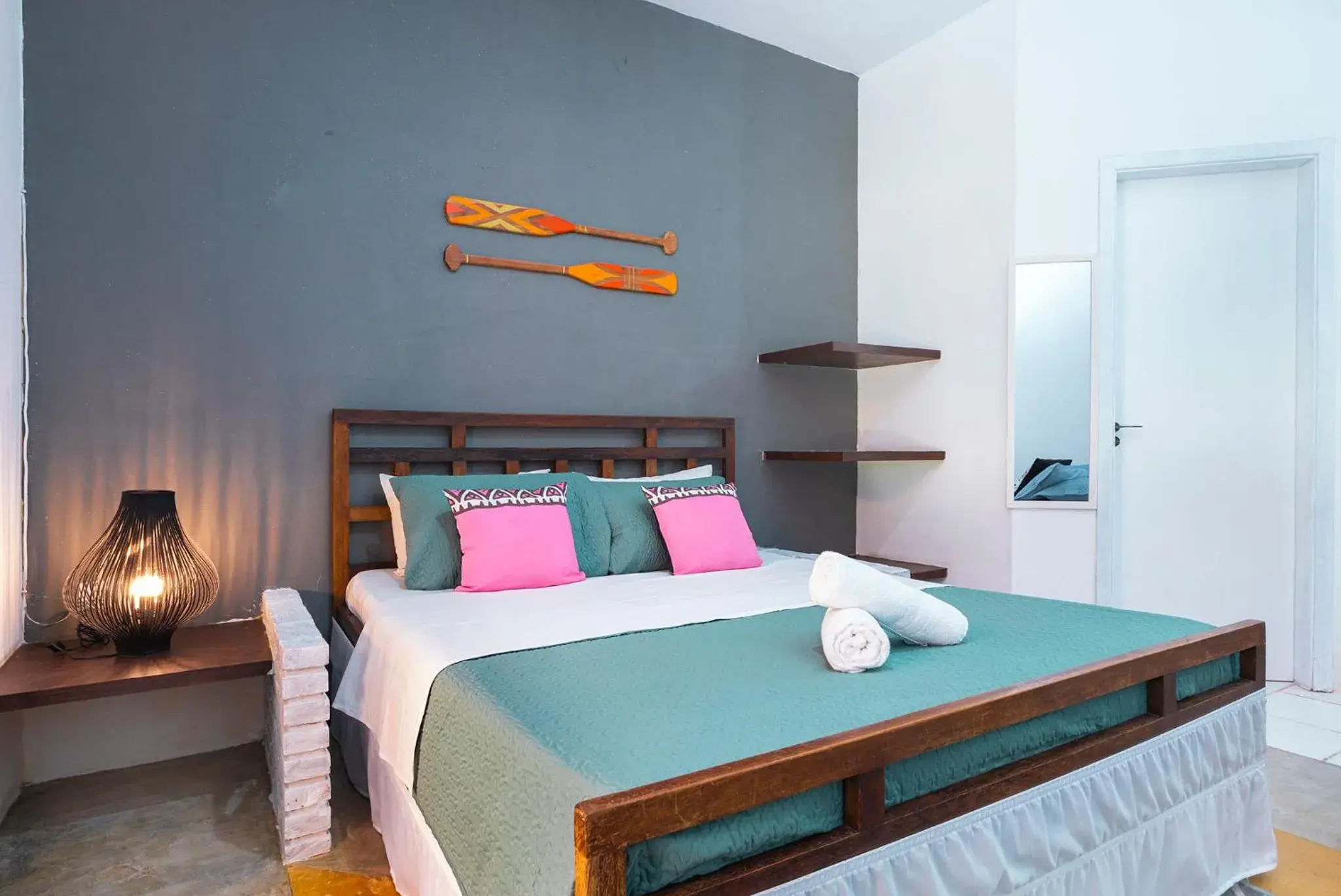 Quarto Triplo com Varanda in Pousada Aysú Maresias Quarto Triplo com Varanda in Pousada Aysú Maresias