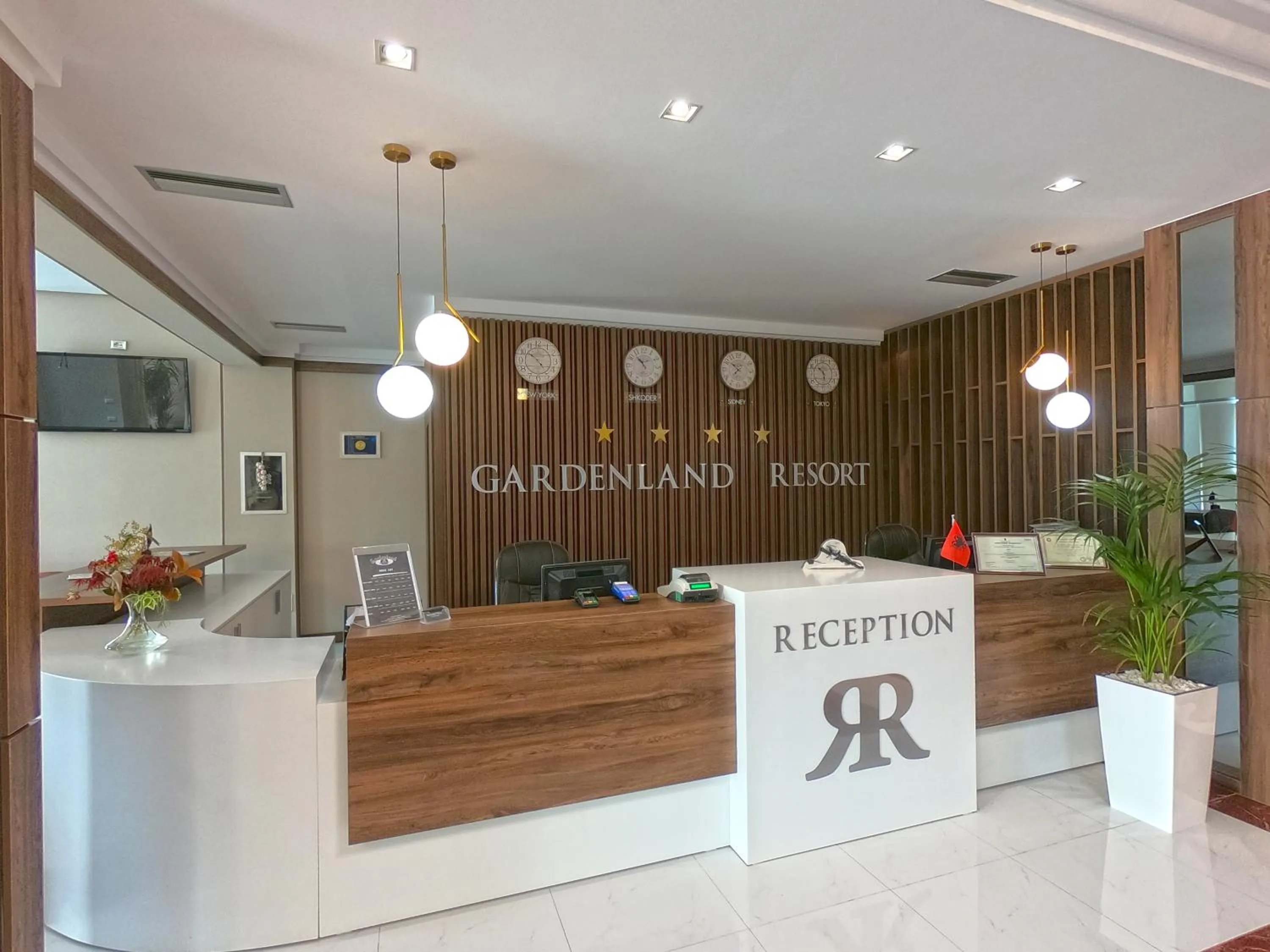 Lobby or reception in Gardenland Resort