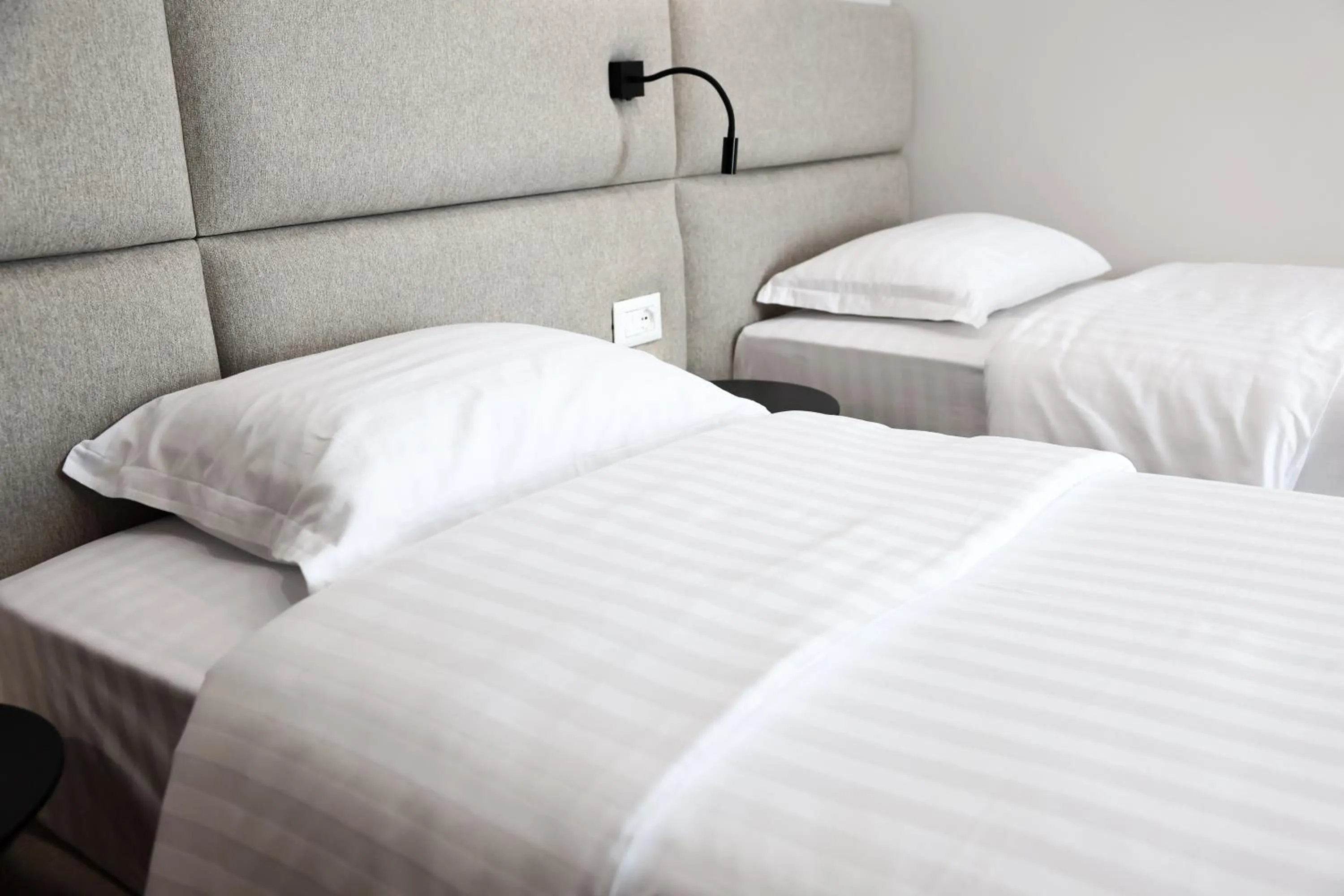 Bed in Gardenland Resort