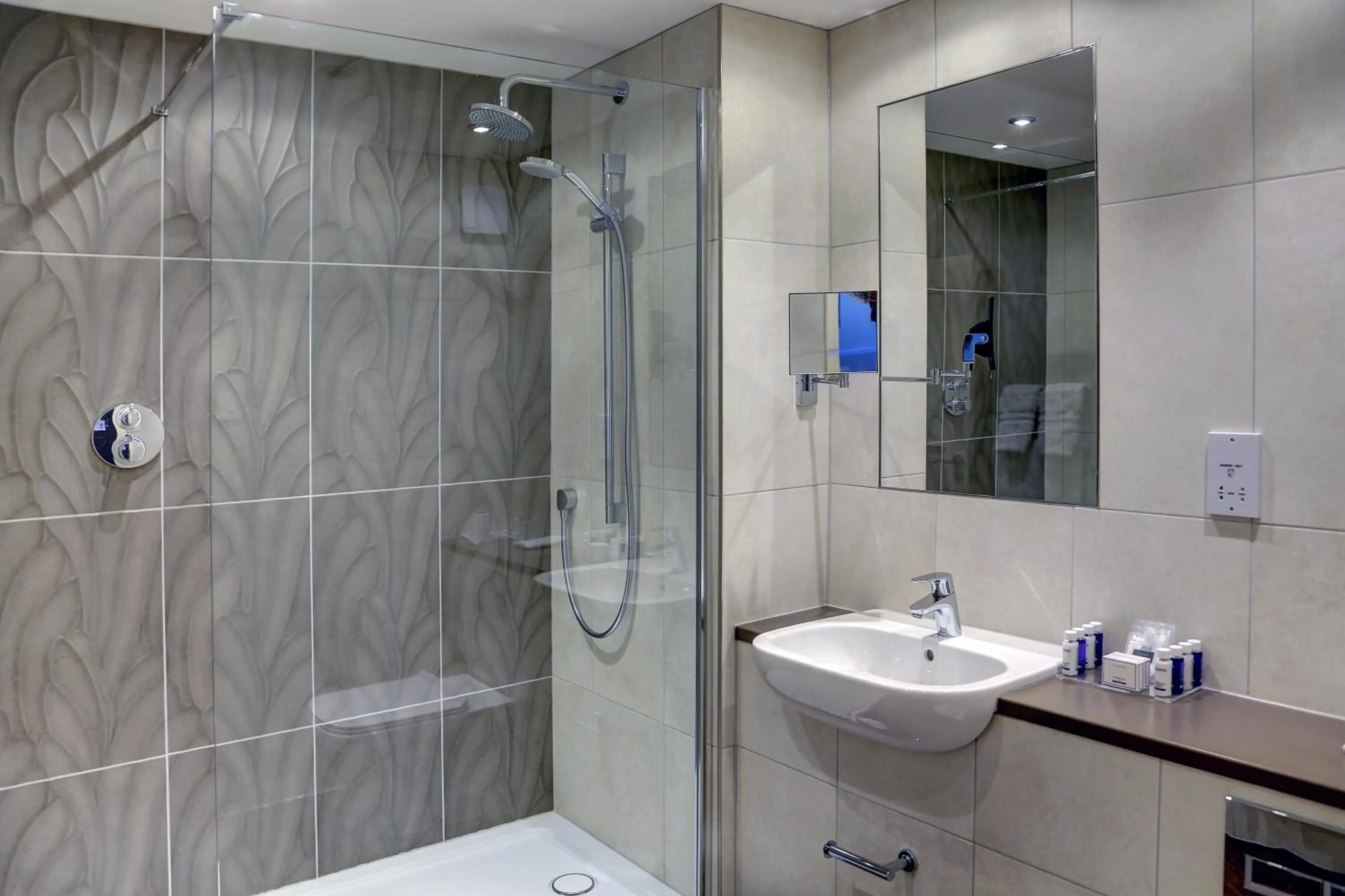 Shower in Best Western Premier EMA Yew Lodge Hotel