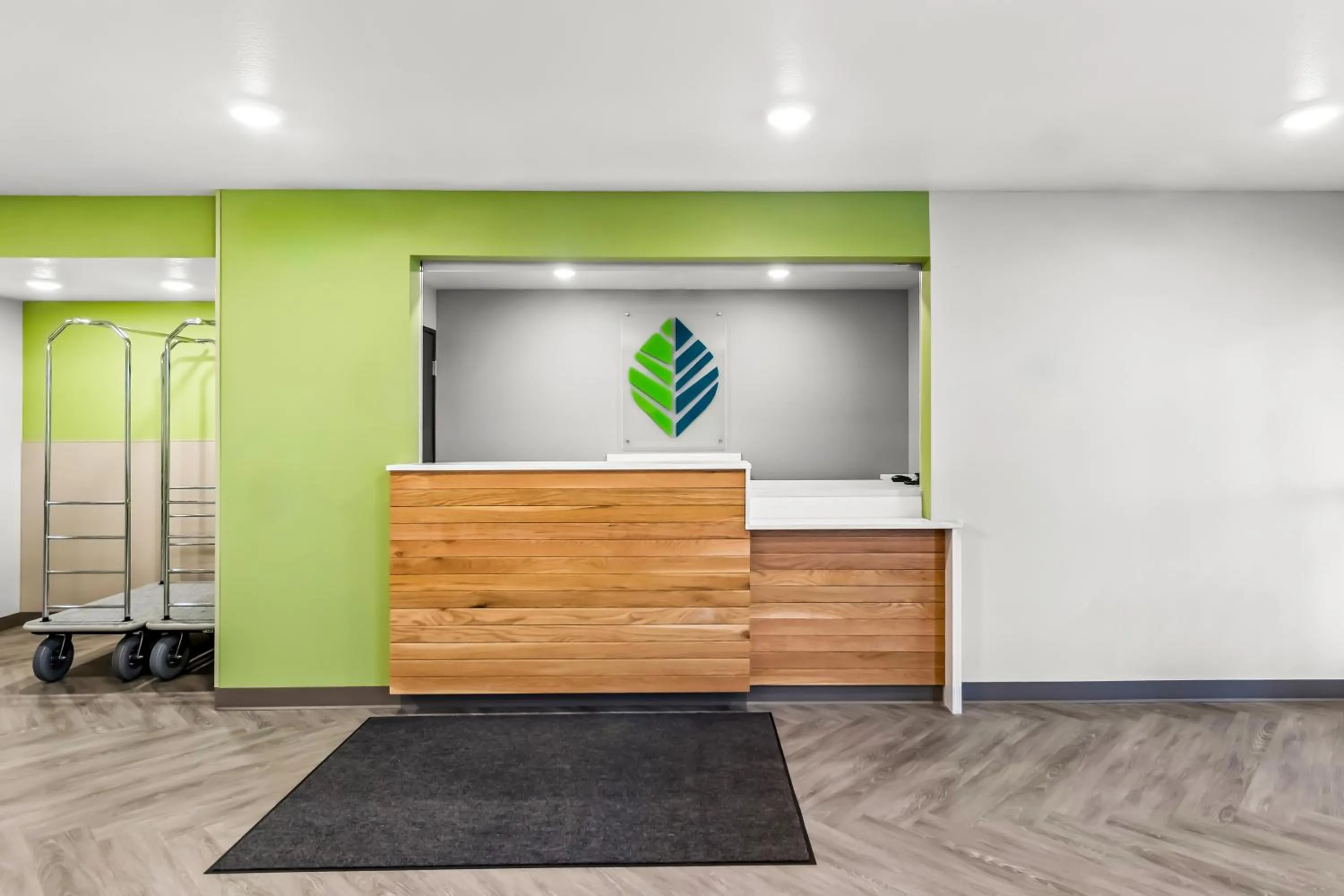 Lobby or reception in WoodSpring Suites Beaverton - Portland West