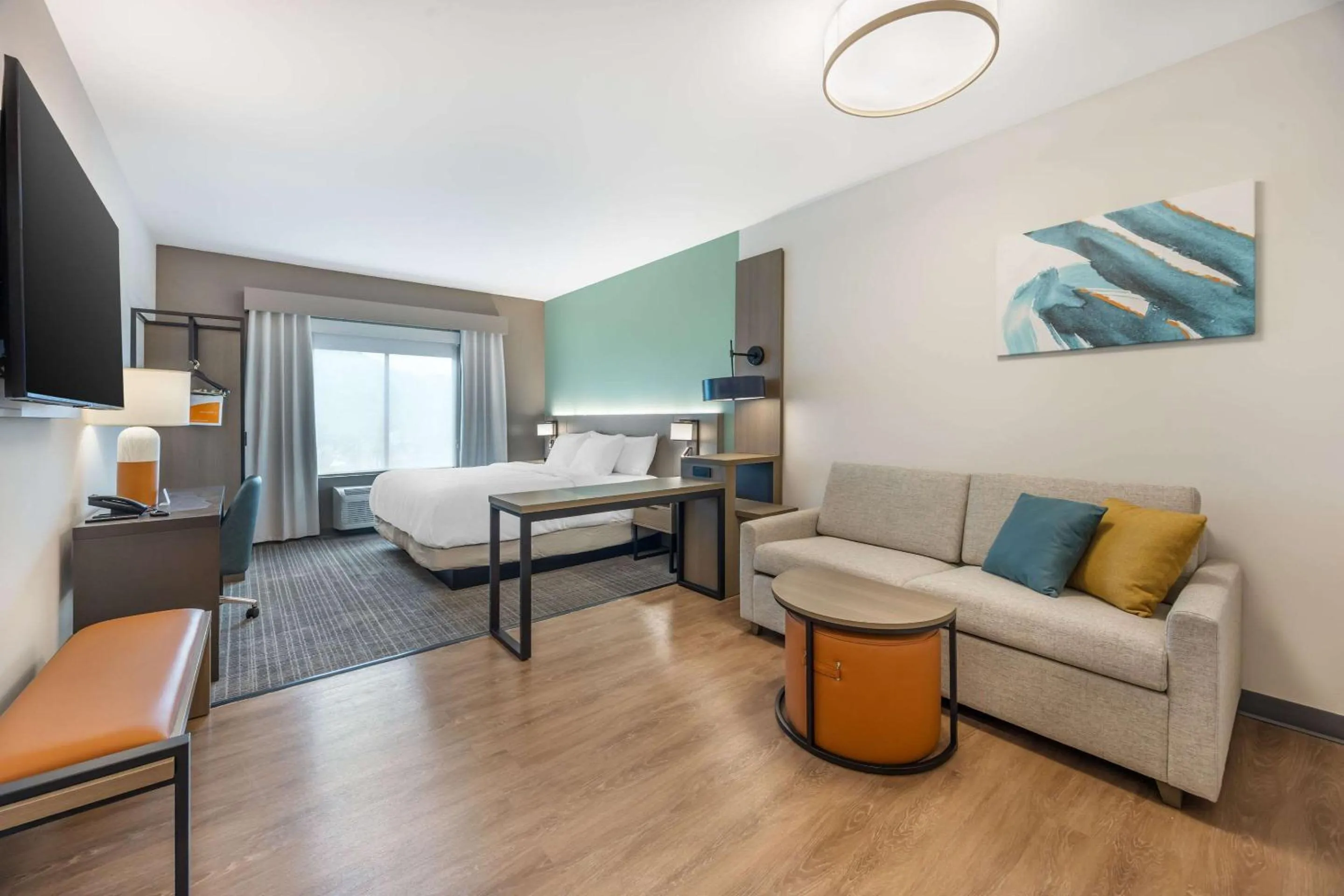 Bedroom in Comfort Inn & Suites Nashville