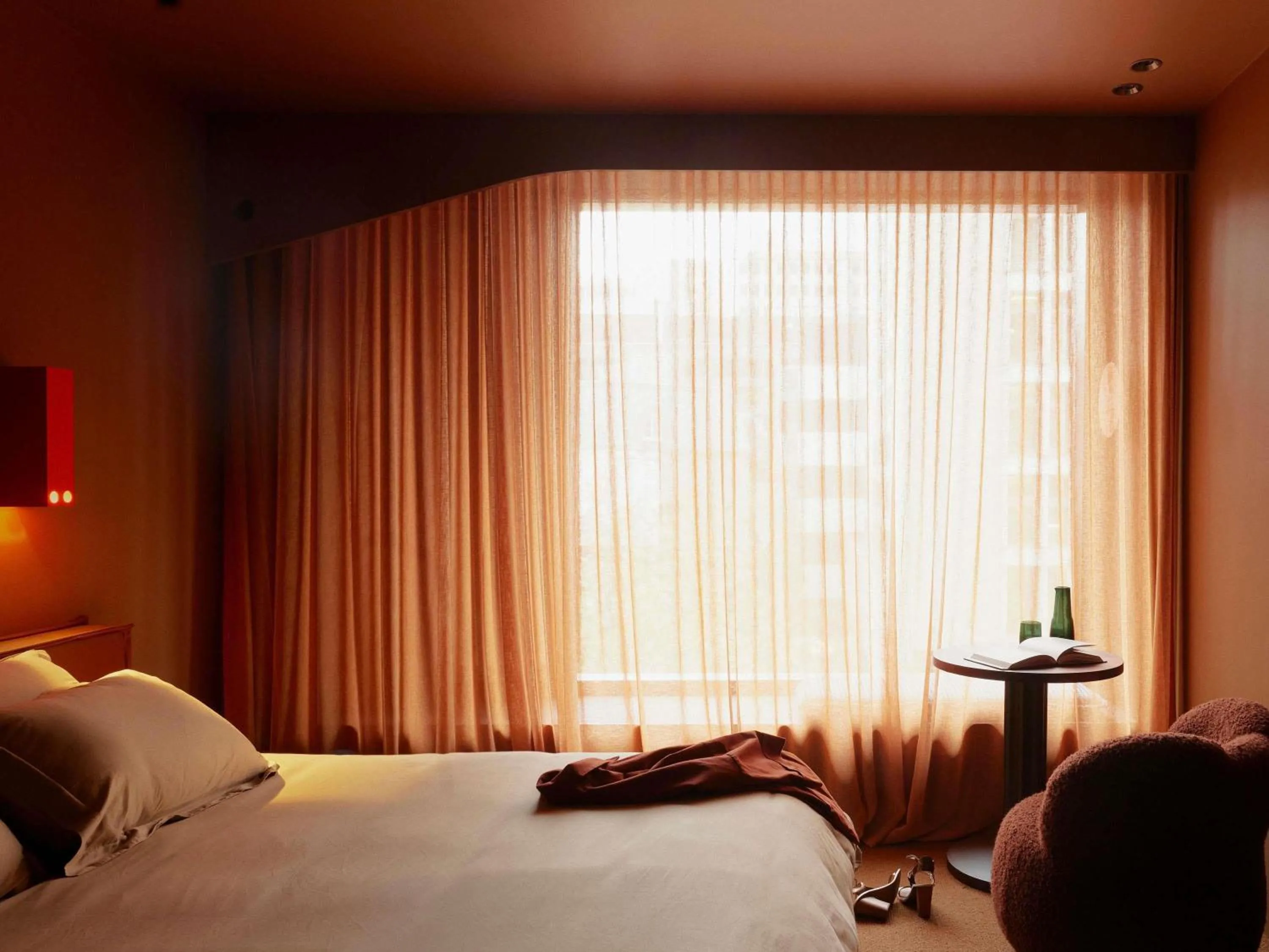 Bedroom, Bed in Hyde Melbourne Place