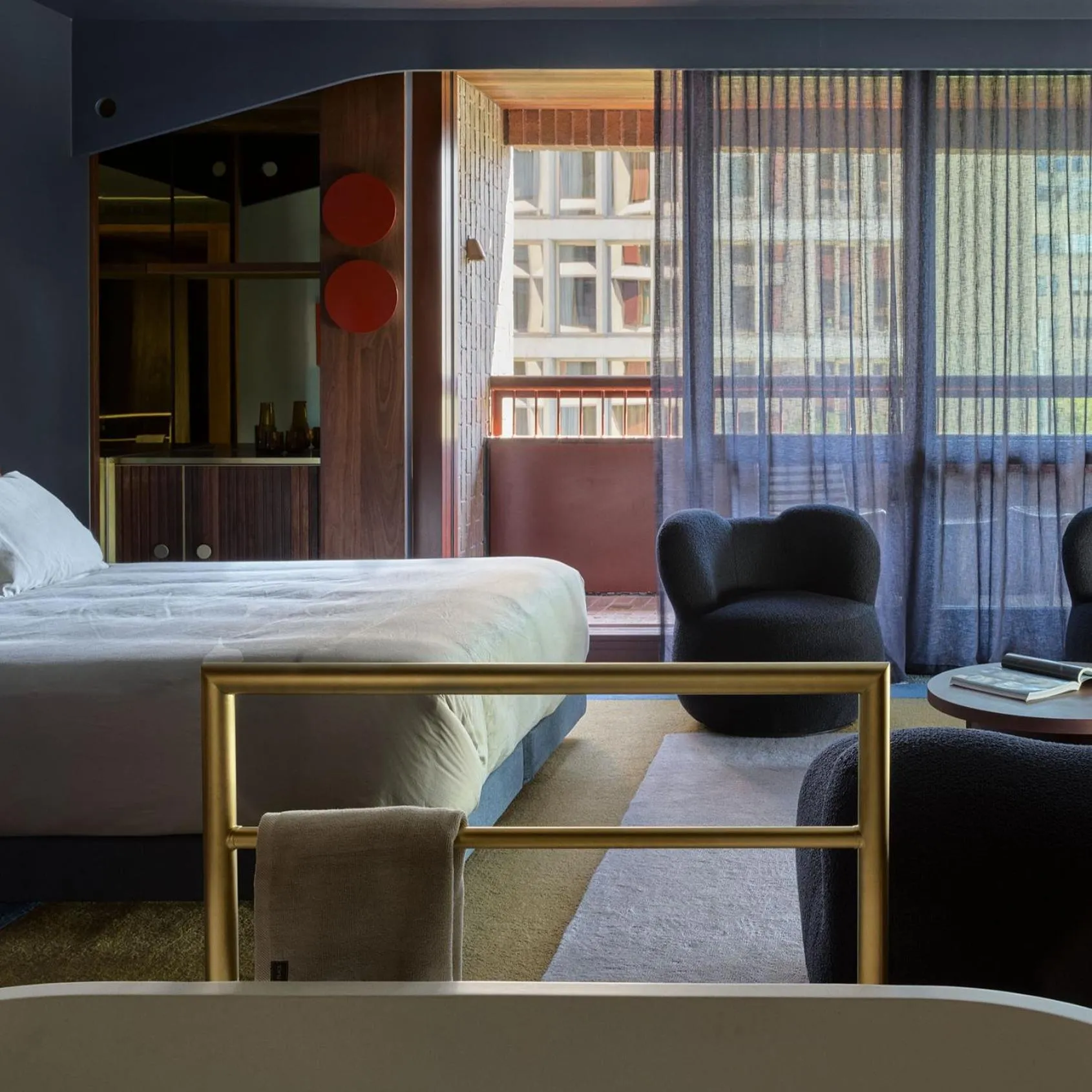 Seating area, Bed in Hyde Melbourne Place