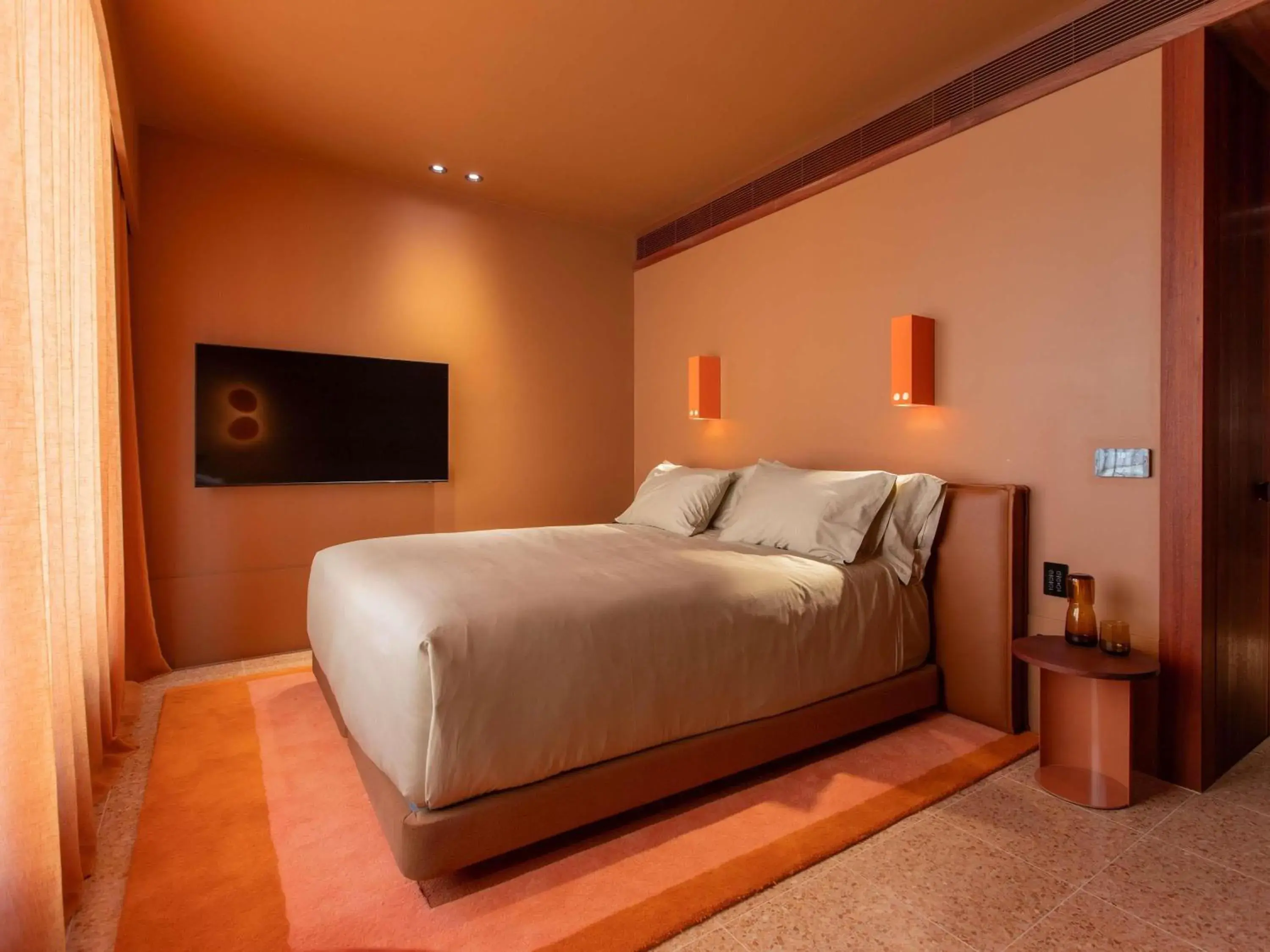 Standard Room - Accessible in Hyde Melbourne Place Standard Room - Accessible in Hyde Melbourne Place