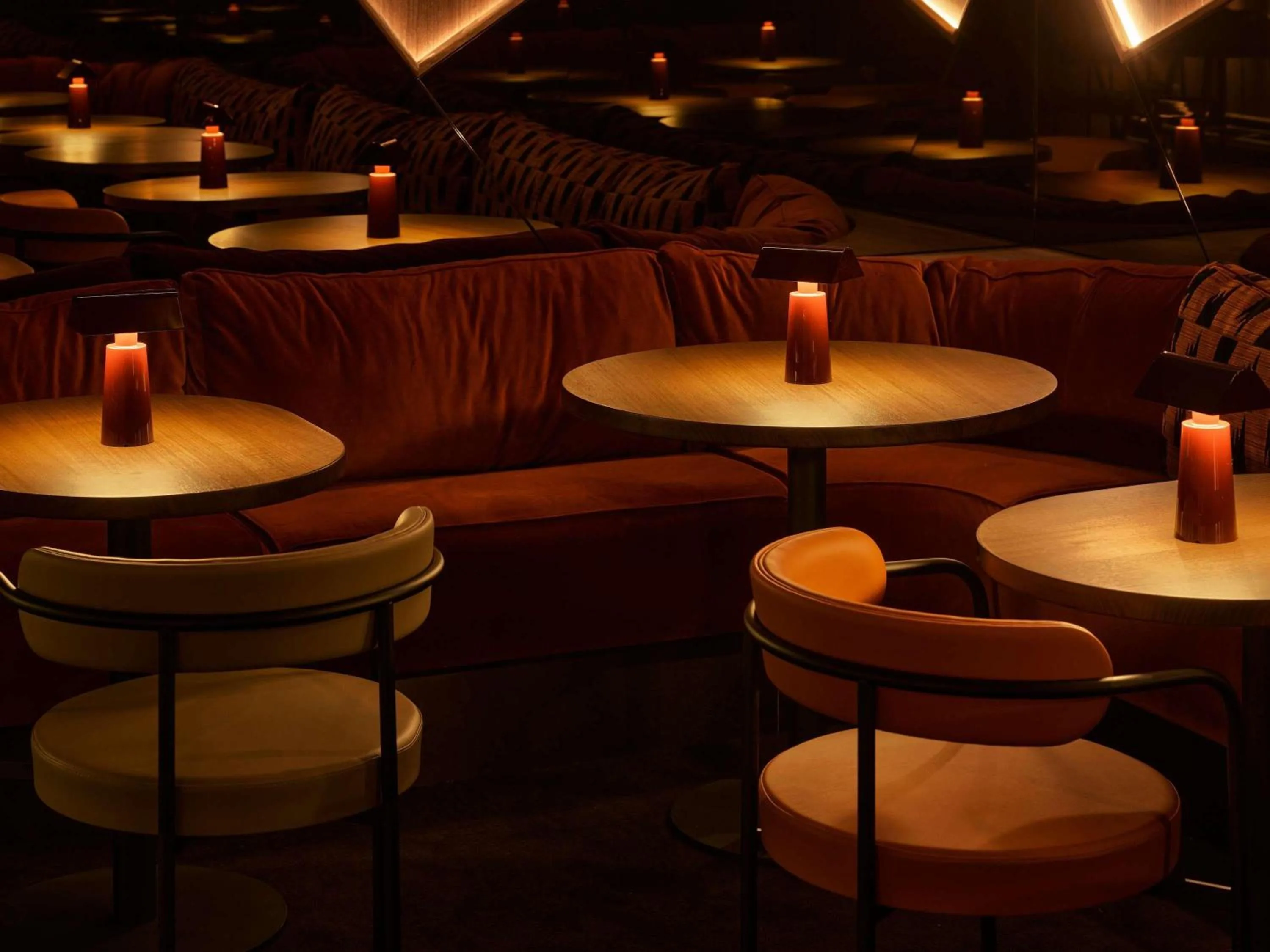 Lounge or bar in Hyde Melbourne Place