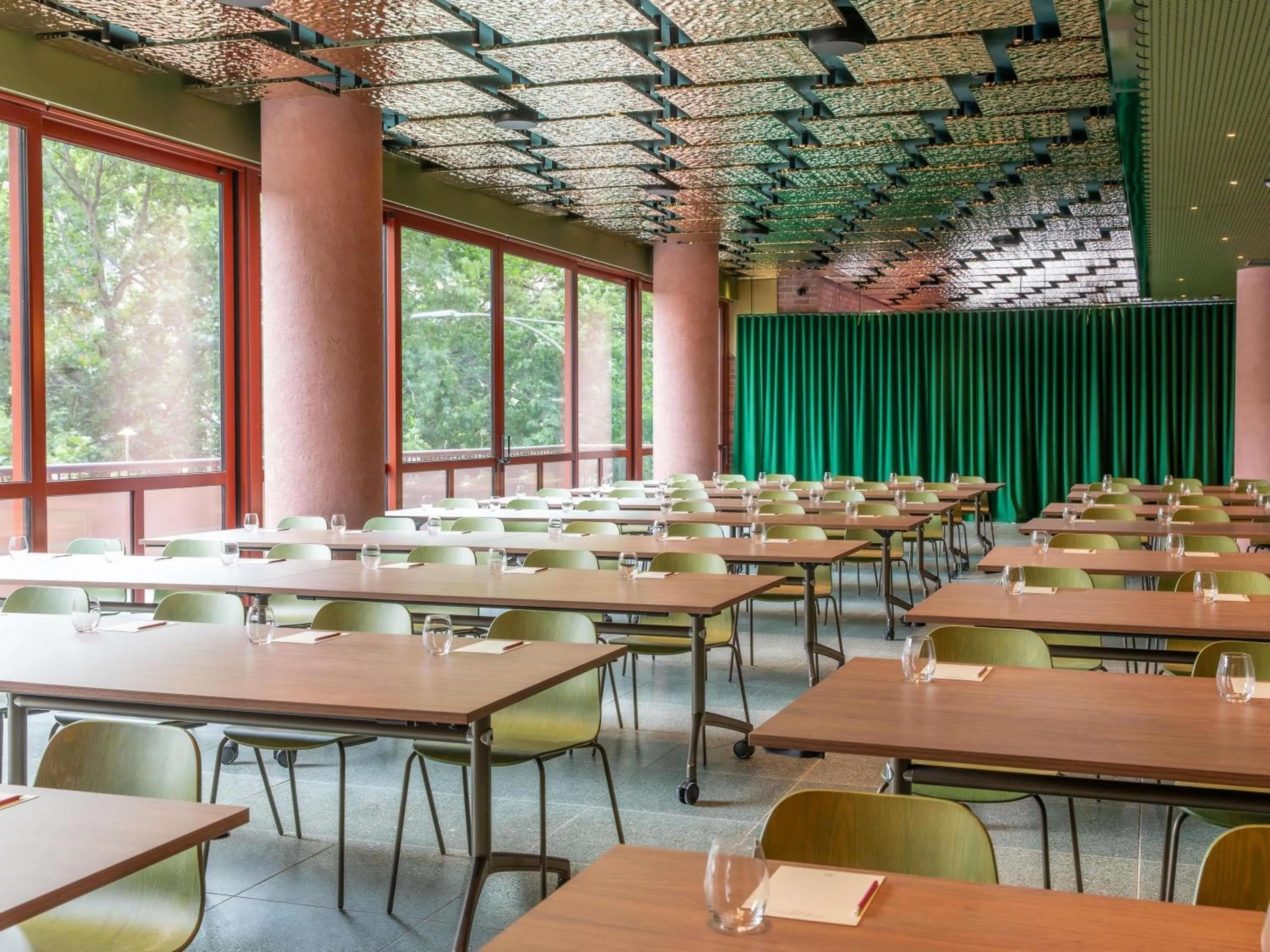 Meeting/conference room in Hyde Melbourne Place