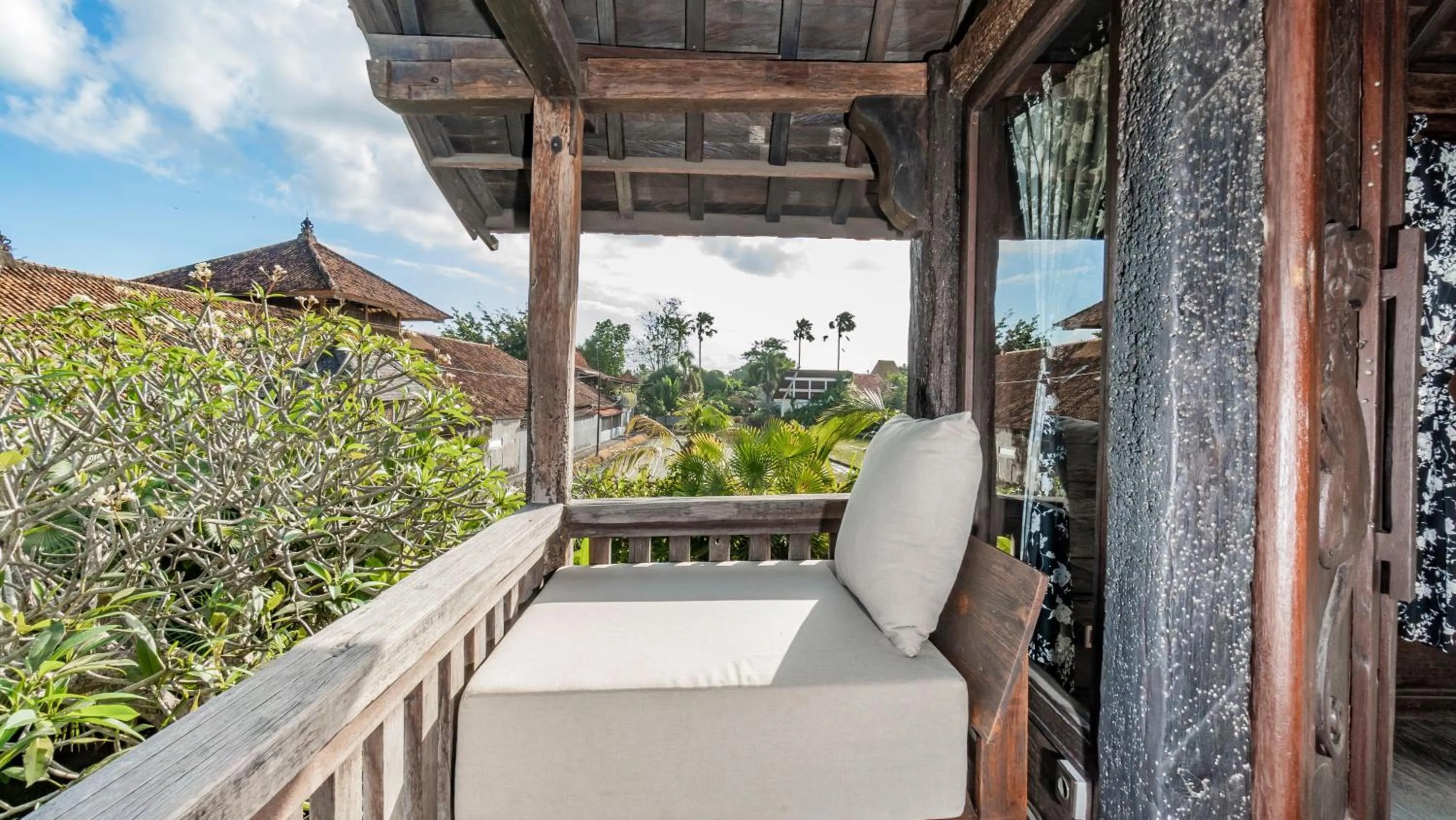 Balcony/Terrace in The Puspa Villa