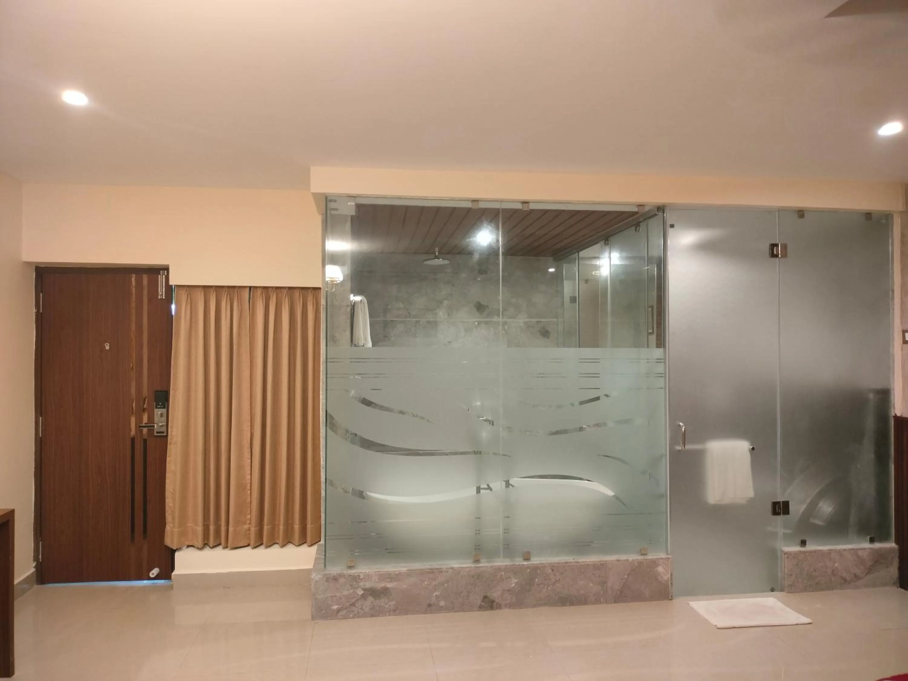 Bathroom in Sathyam Grand Resorts, Sriperumbudur