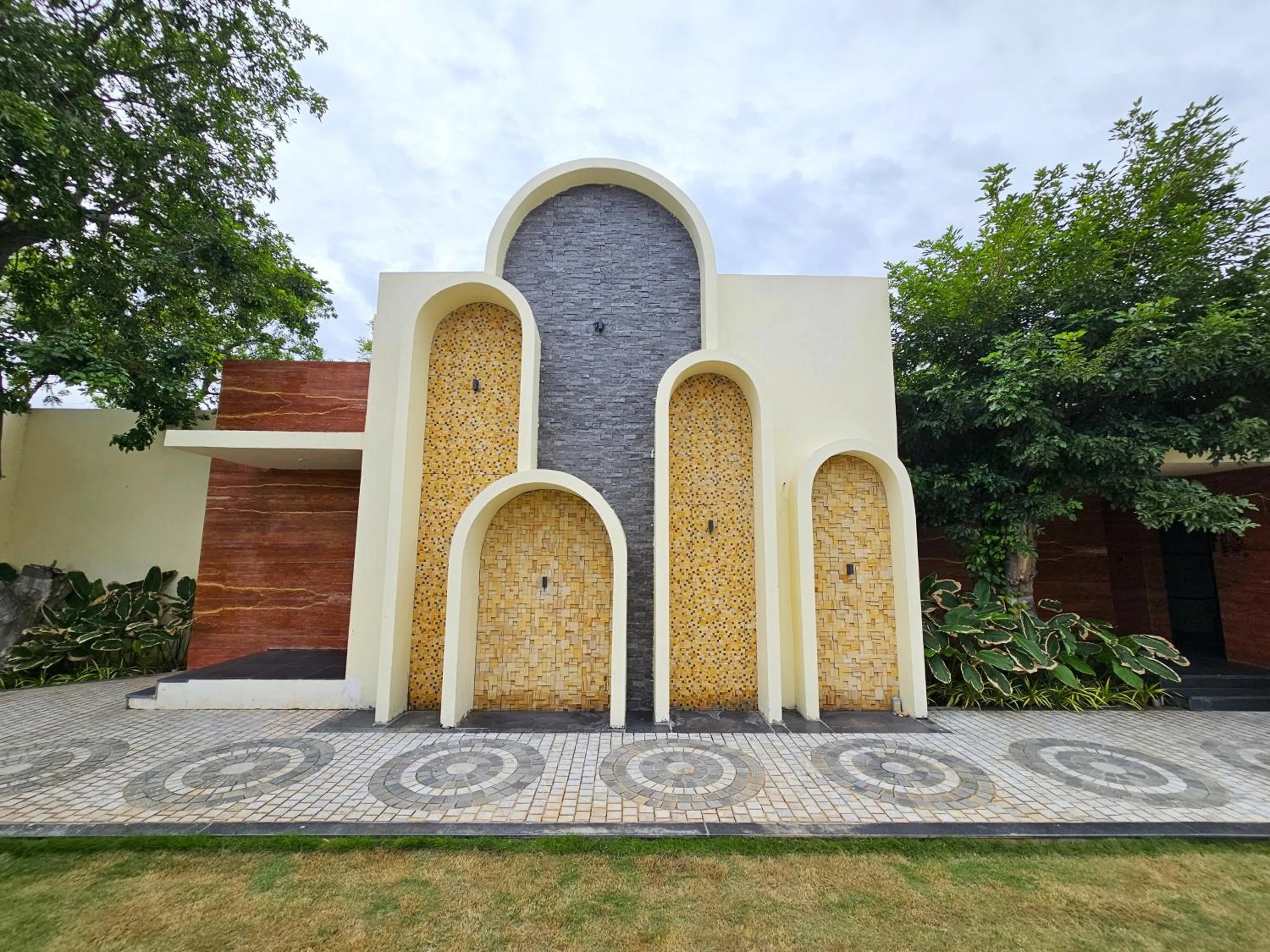 Property building in Sathyam Grand Resorts, Sriperumbudur