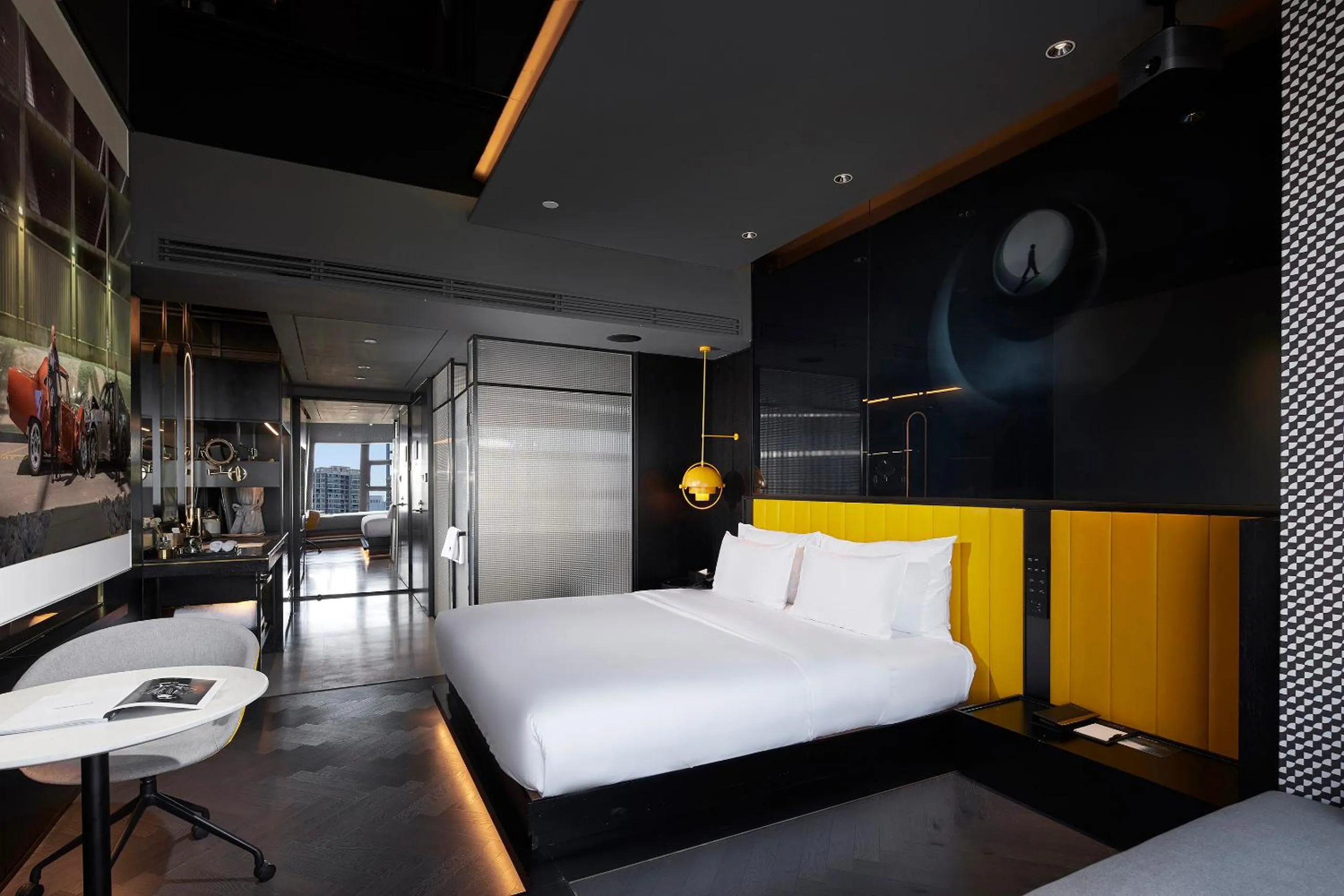 Bed in ISEYA Design Hotel Chengdu Taikoo Li
