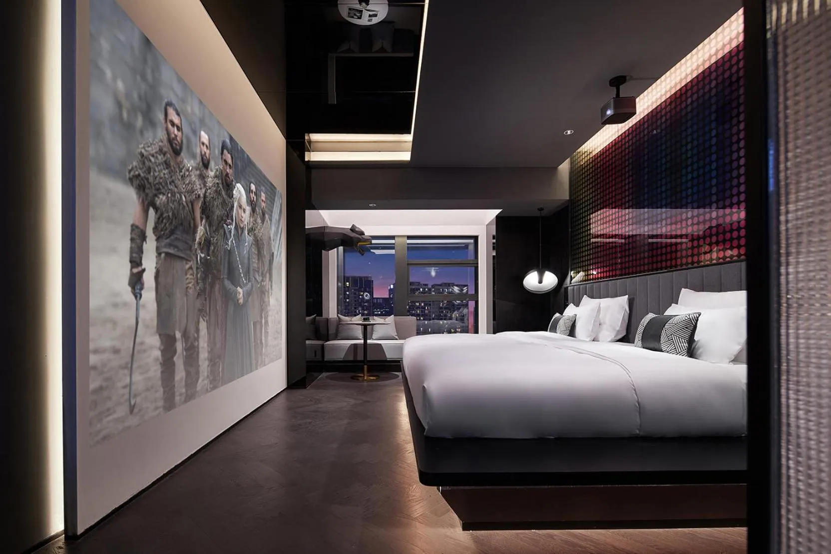 Photo of the whole room, Bed in ISEYA Design Hotel Chengdu Taikoo Li