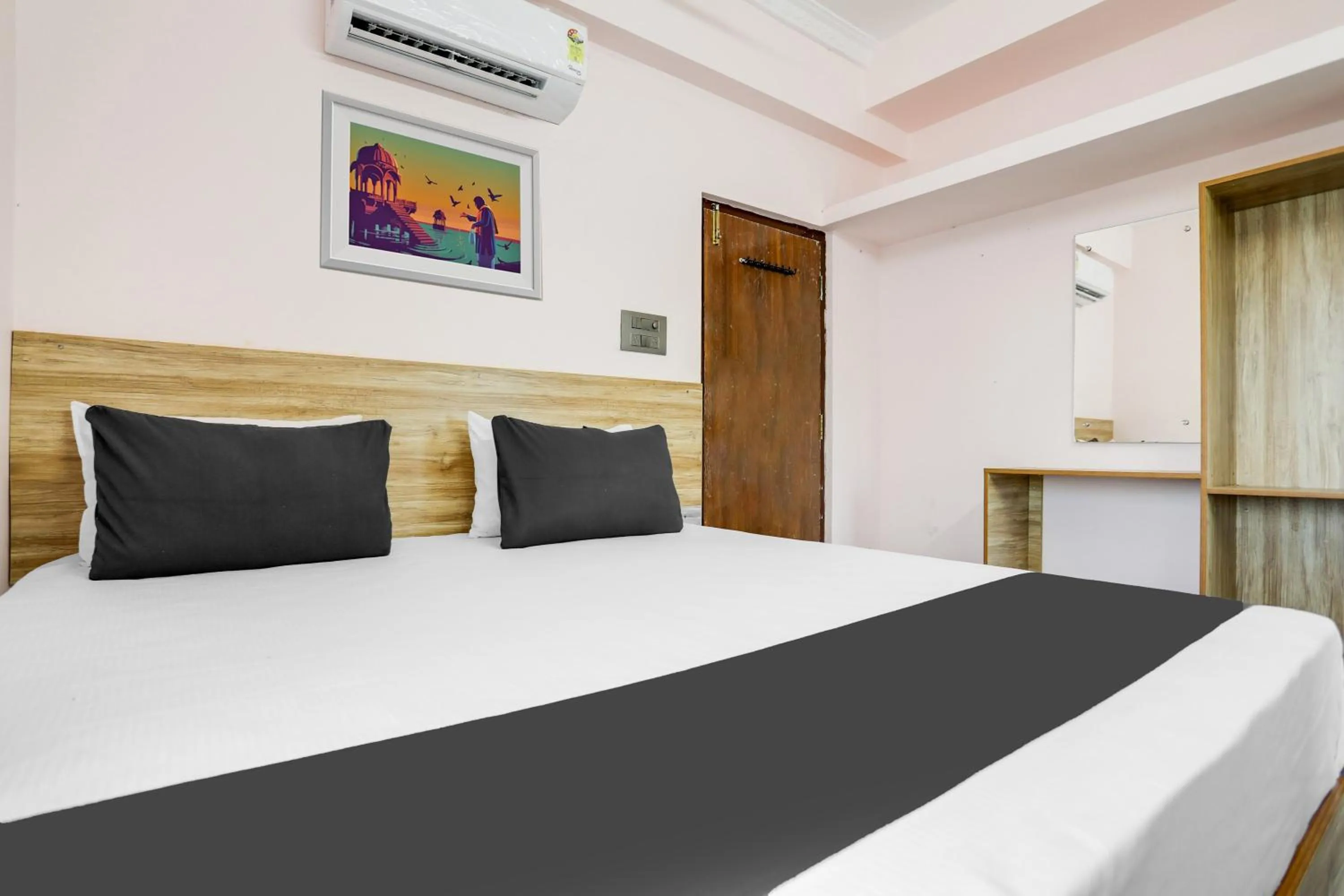 Bedroom, Bed in Hotel O 11 Eleven