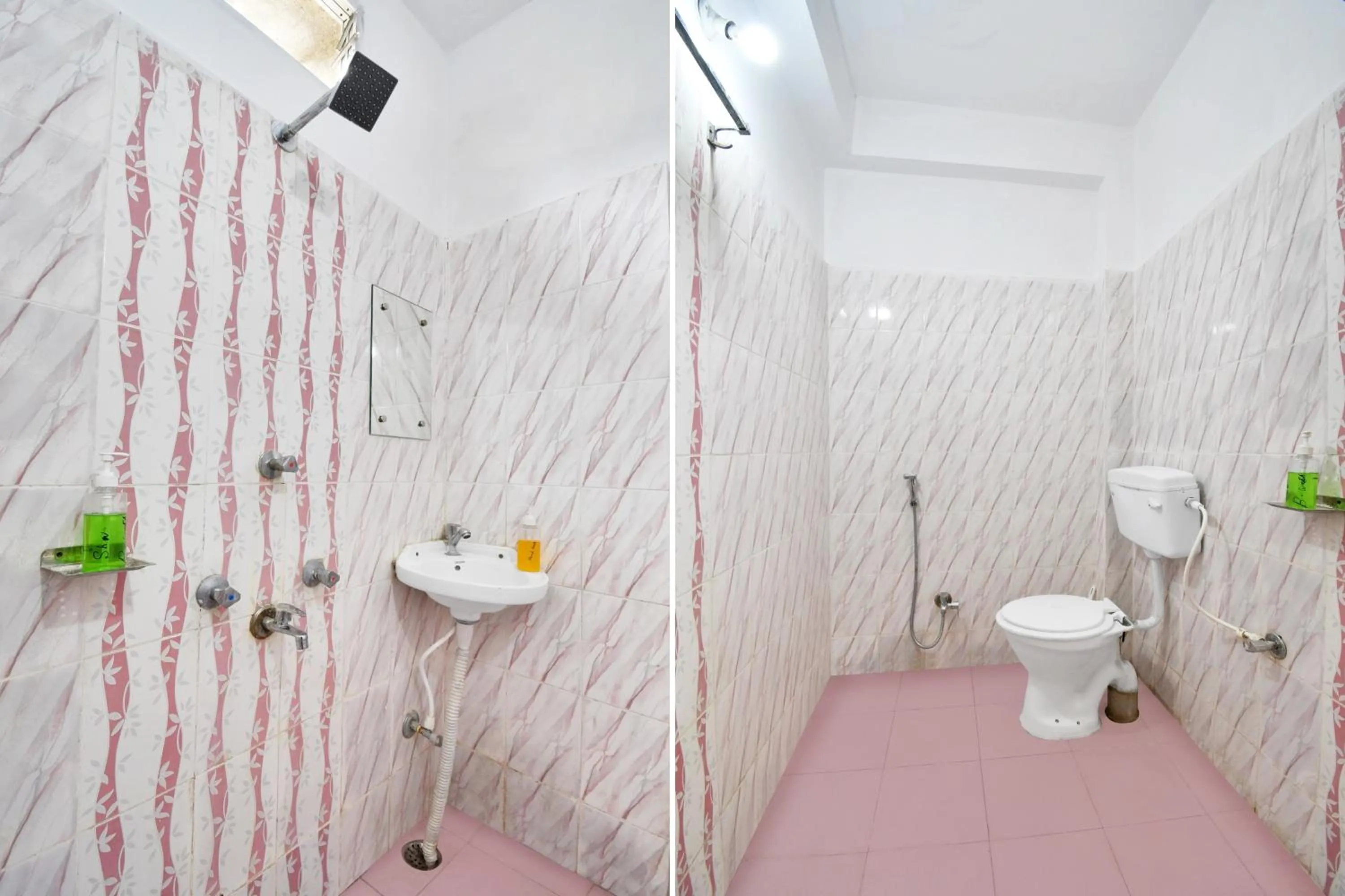 Bathroom in Super Hotel O AURA HOTEL SONNET INNS