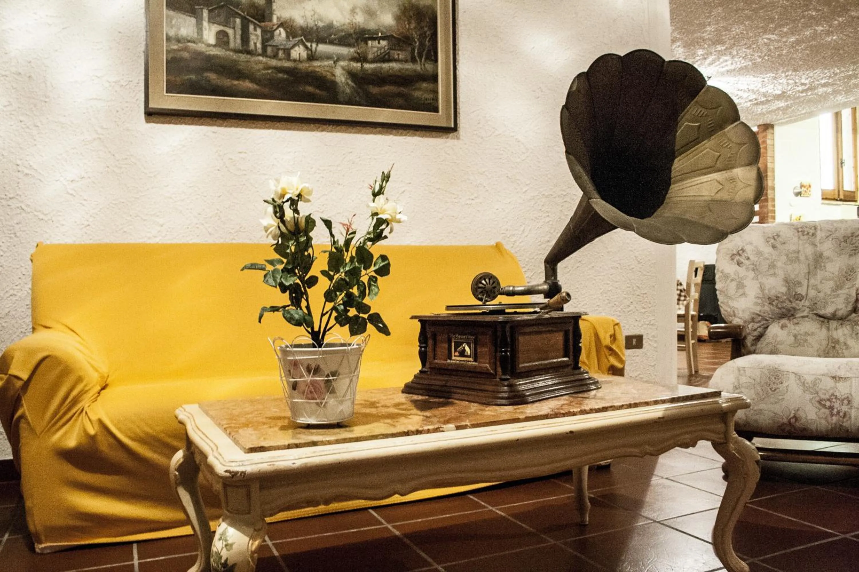 Communal lounge/ TV room in Casale delle Rose B&B Fattoria