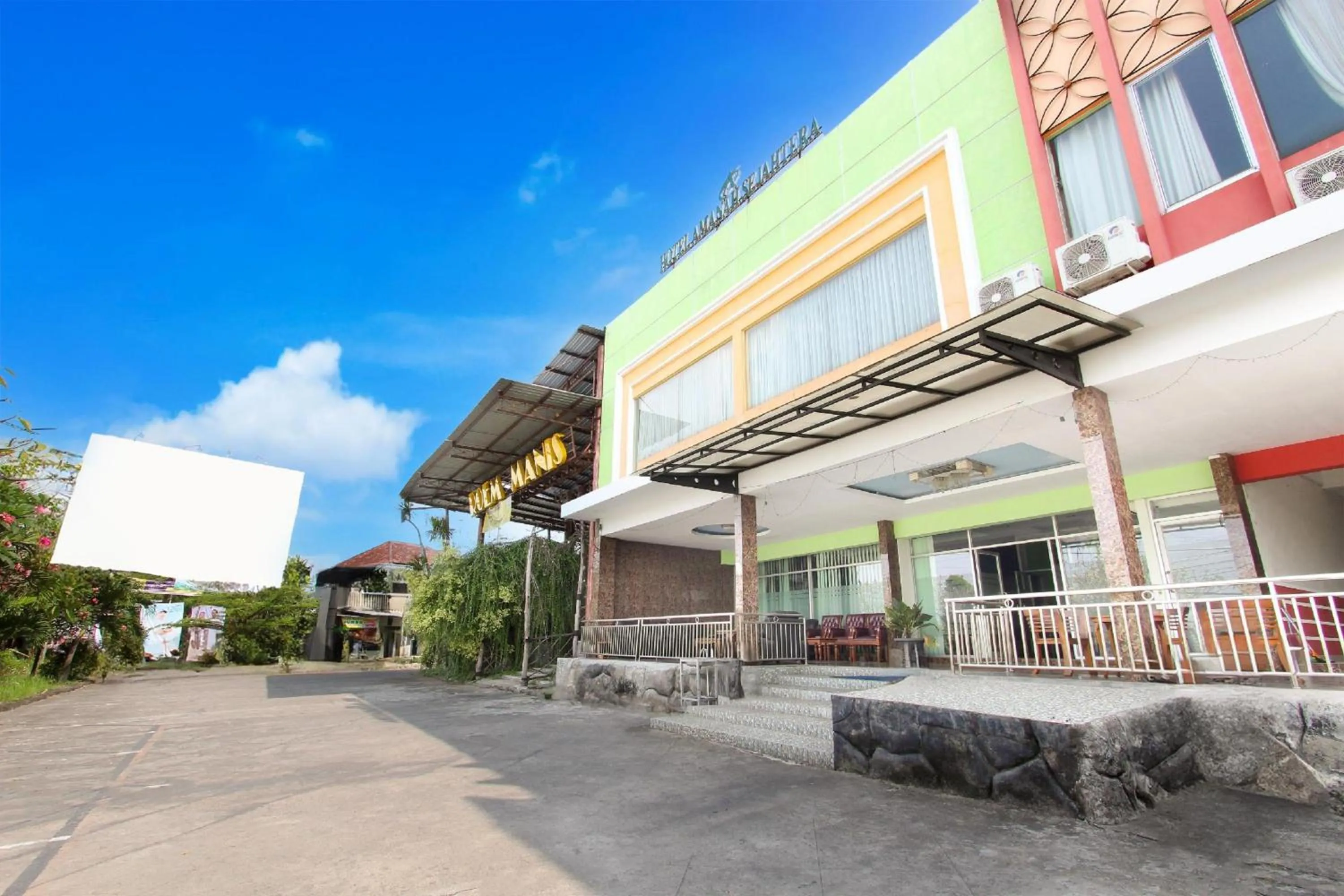 Neighbourhood in Hotel O Amanah Sejahtera Near Bandara Adi Soemarmo