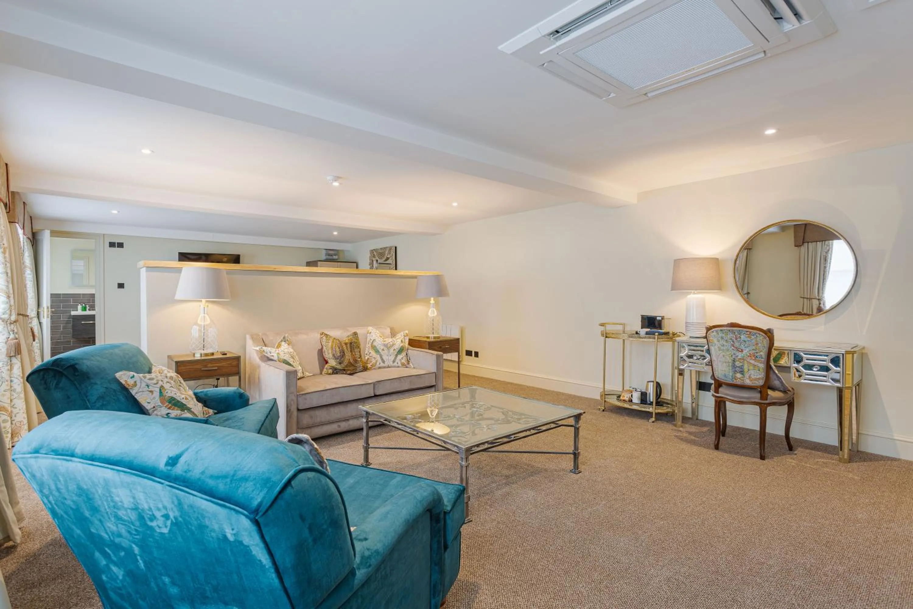 The Swan Hotel, Wells, Somerset - The Coaching Inn Group