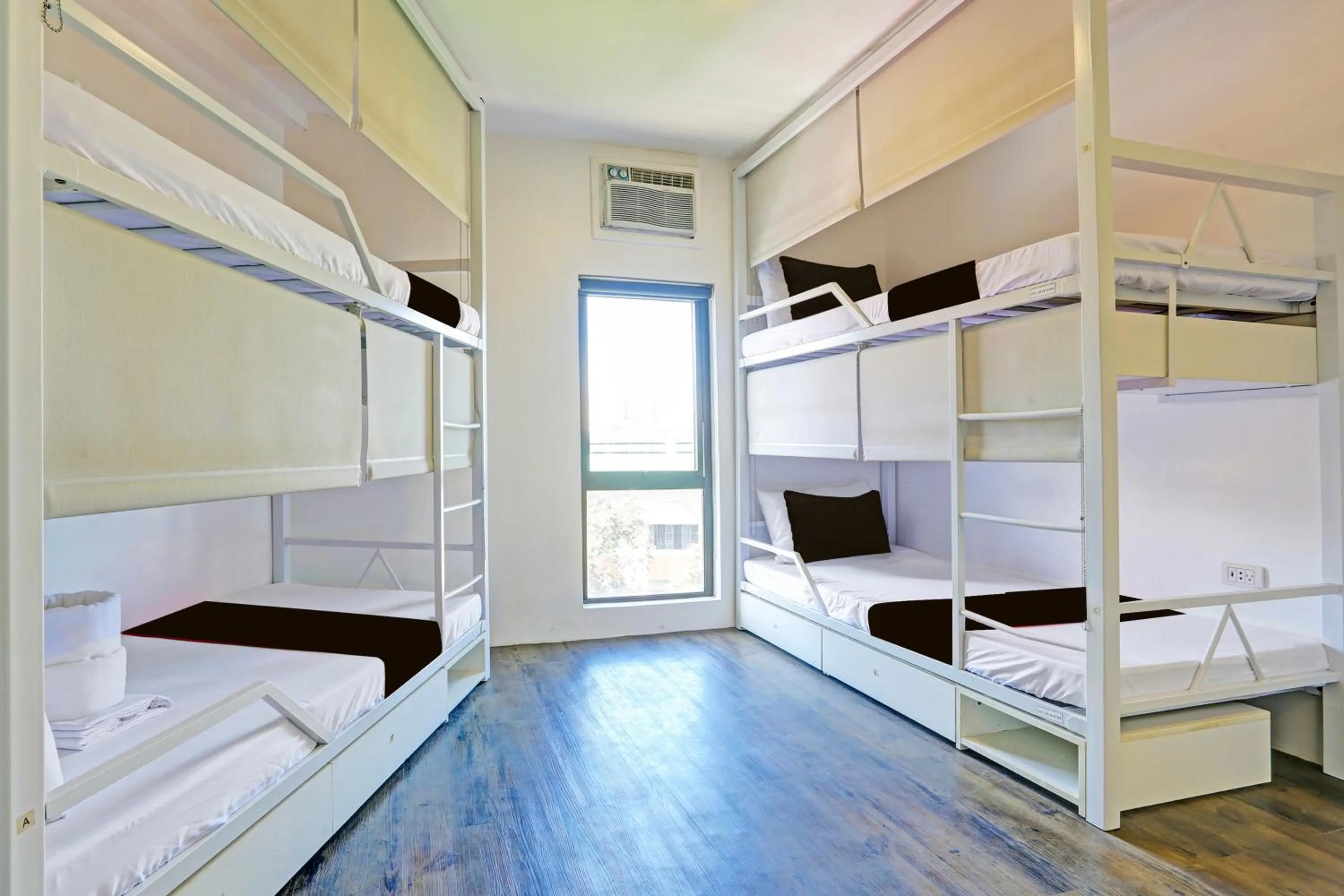 Bedroom, Bed in Spot On Hostel ,Taguig Manila Formerly MYTOWN HongKong