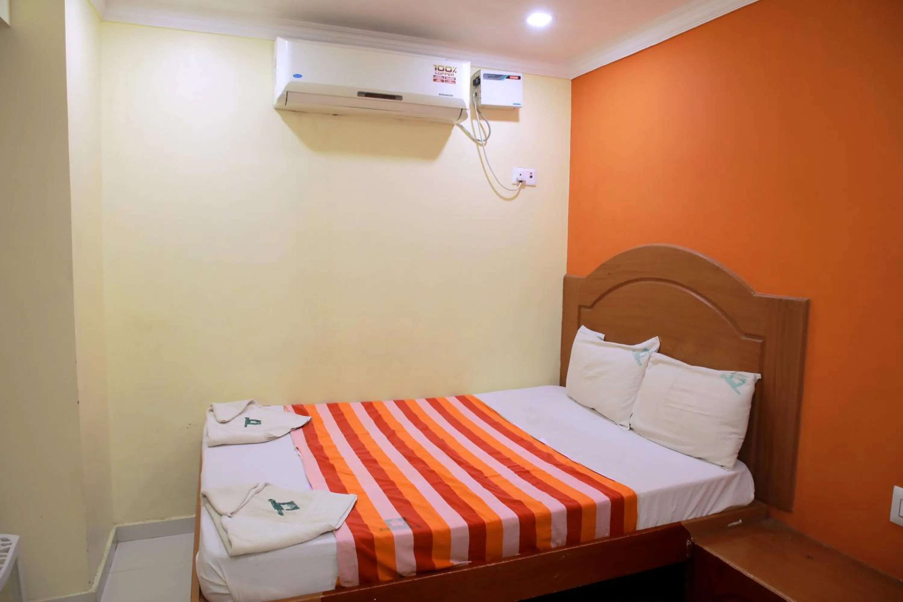 Bed in Ferdin Home Stay