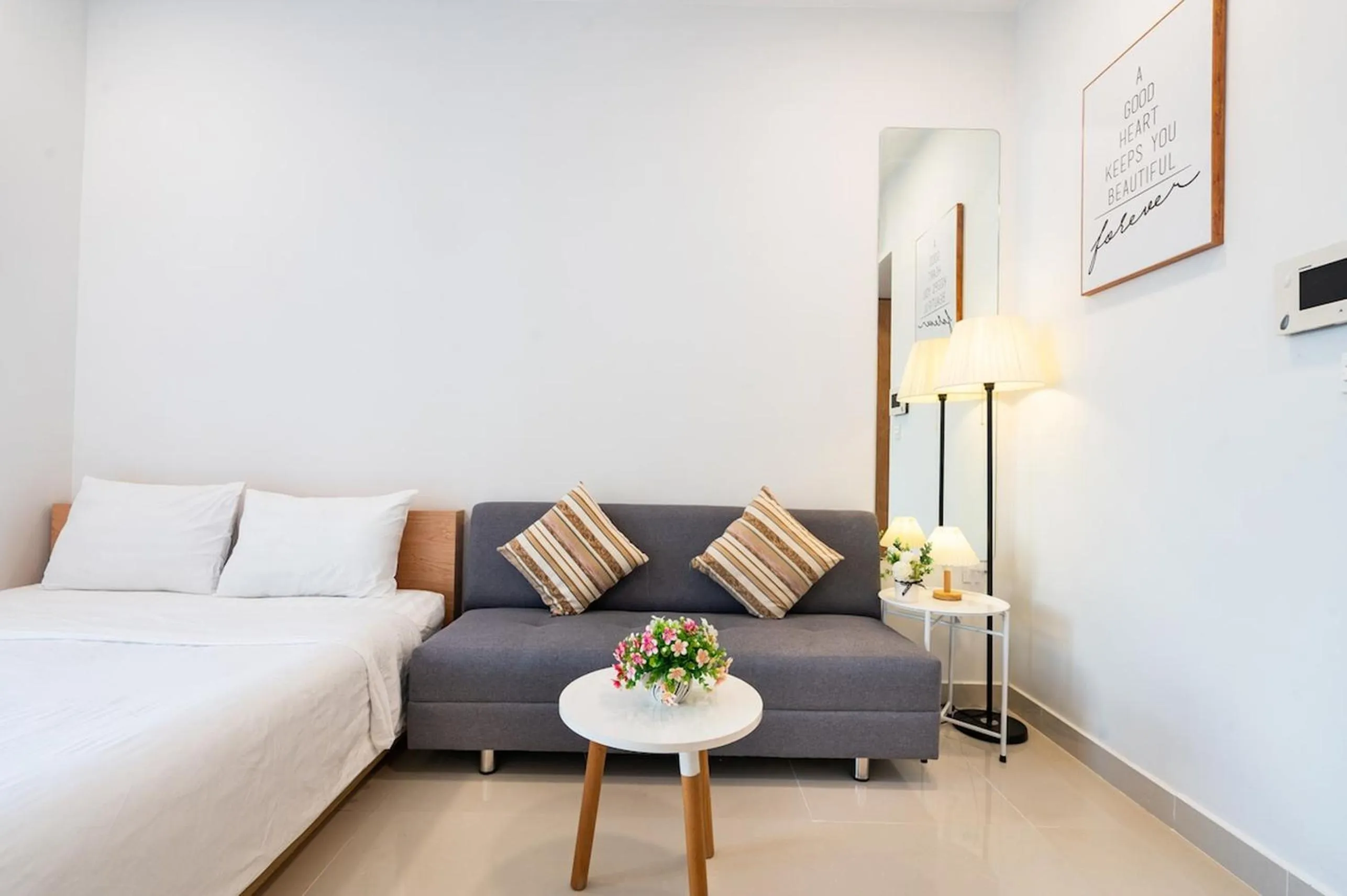 Bed in The RiverGate Apartments & Condo Saigon