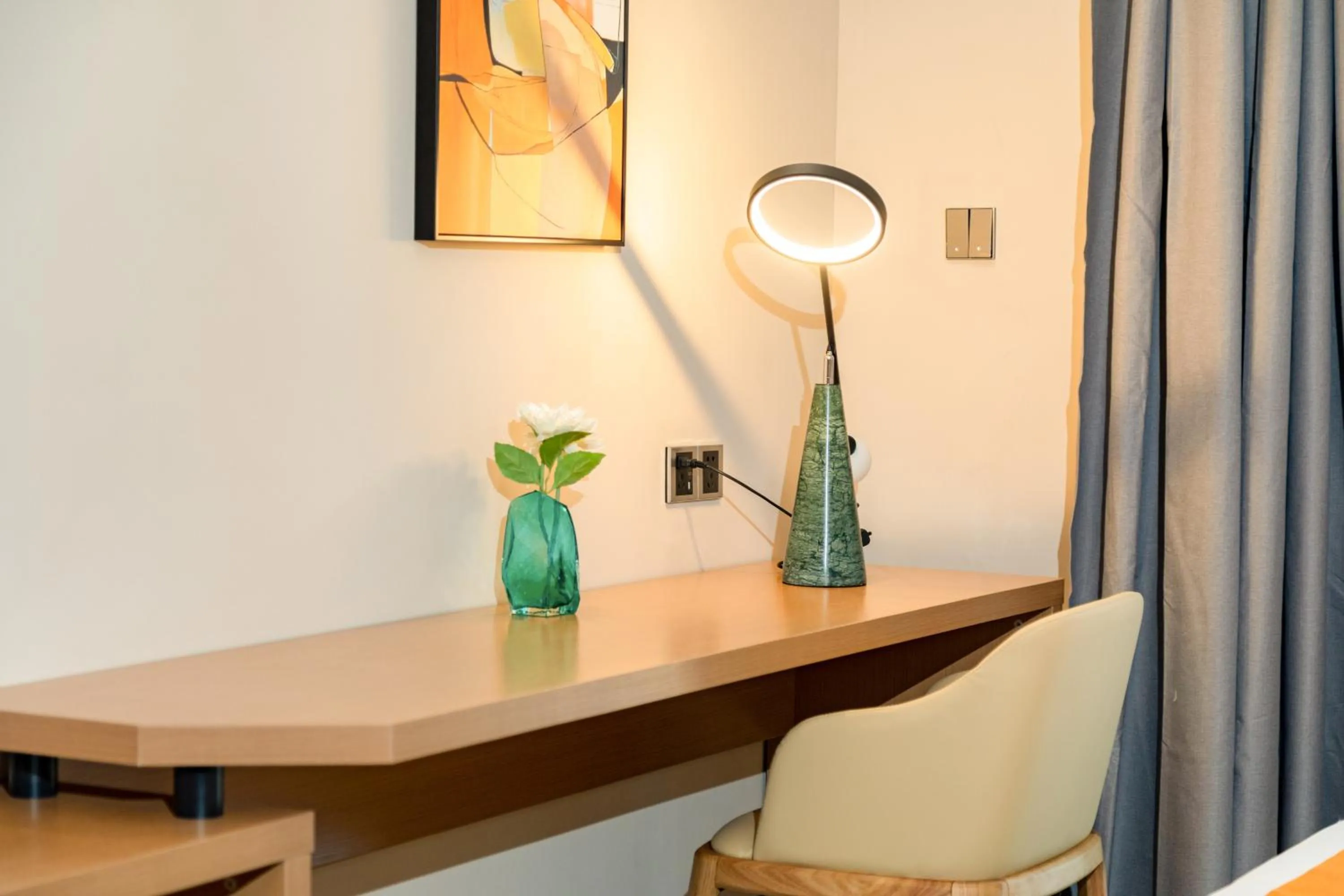 Pollton Apartment Foshan Flower Convention