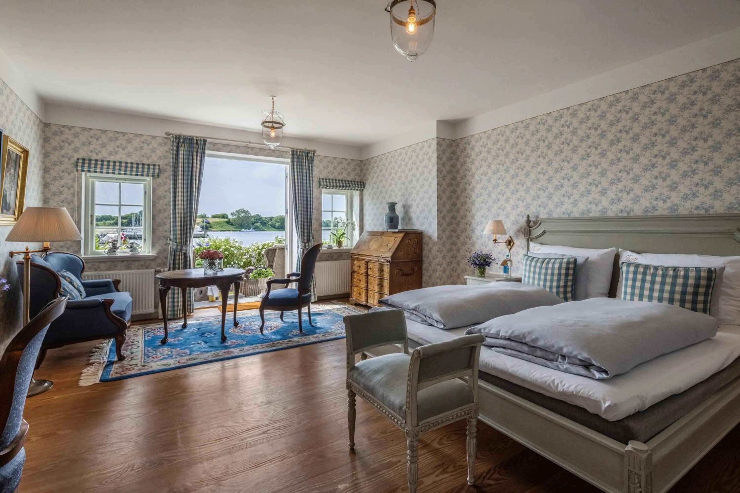 Bed in Dyvig Badehotel